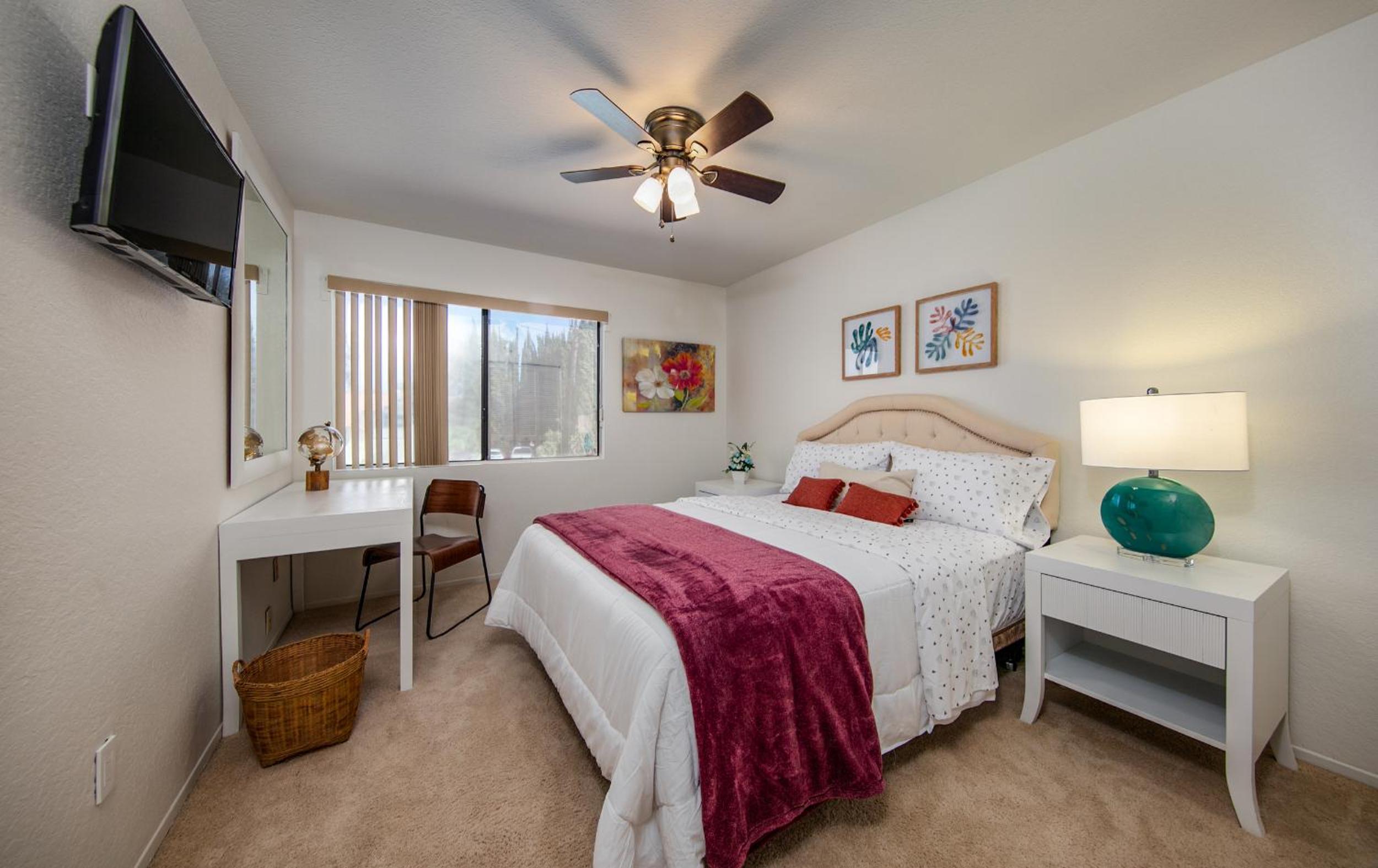 Peaceful Private Retreat In The Heart Of Town