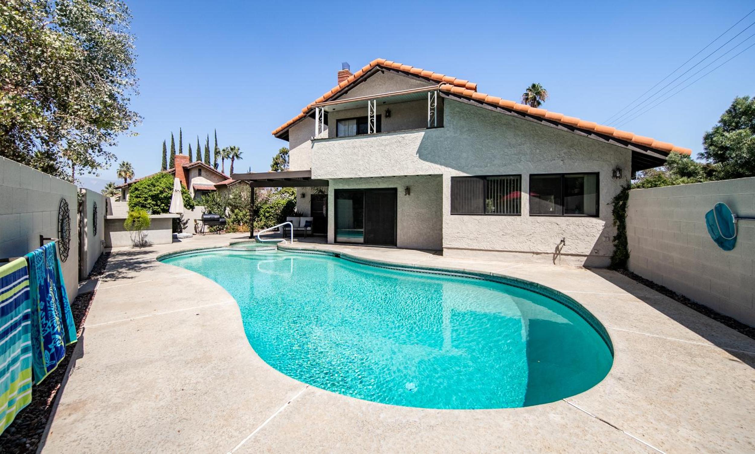 Peaceful Private Retreat In The Heart Of Town