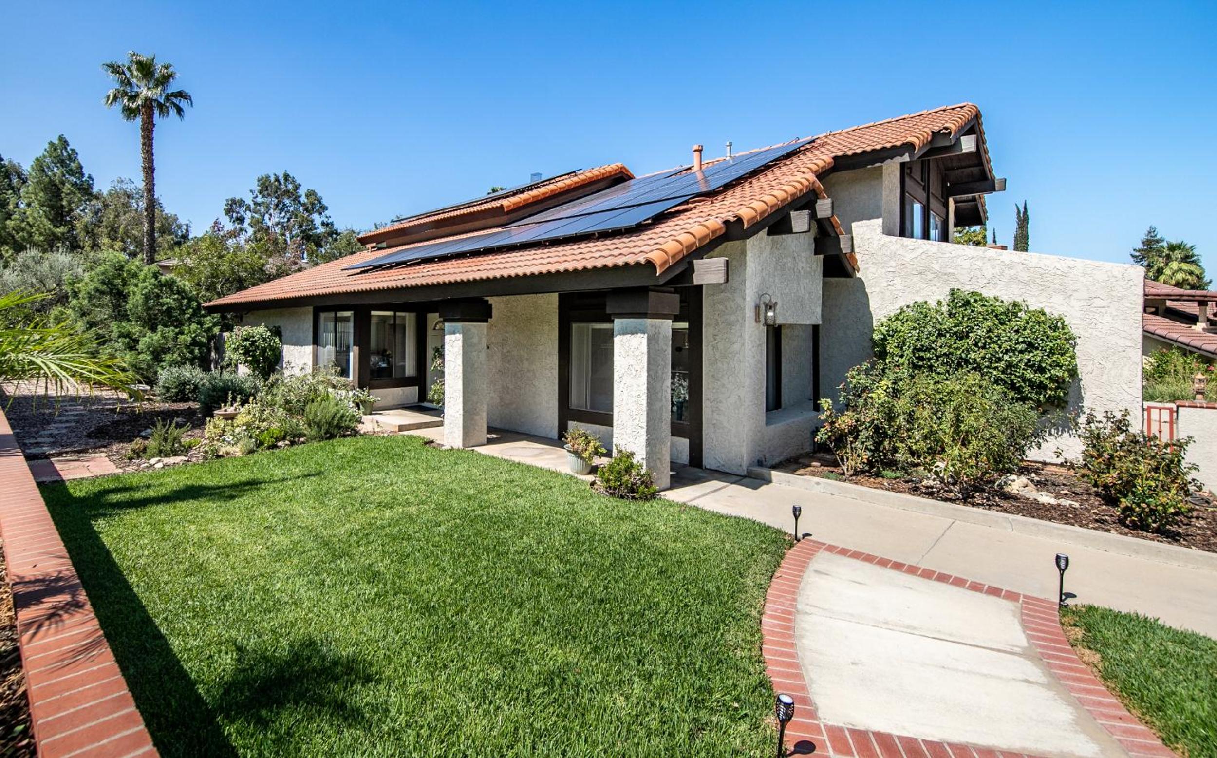 Peaceful Private Retreat In The Heart Of Town