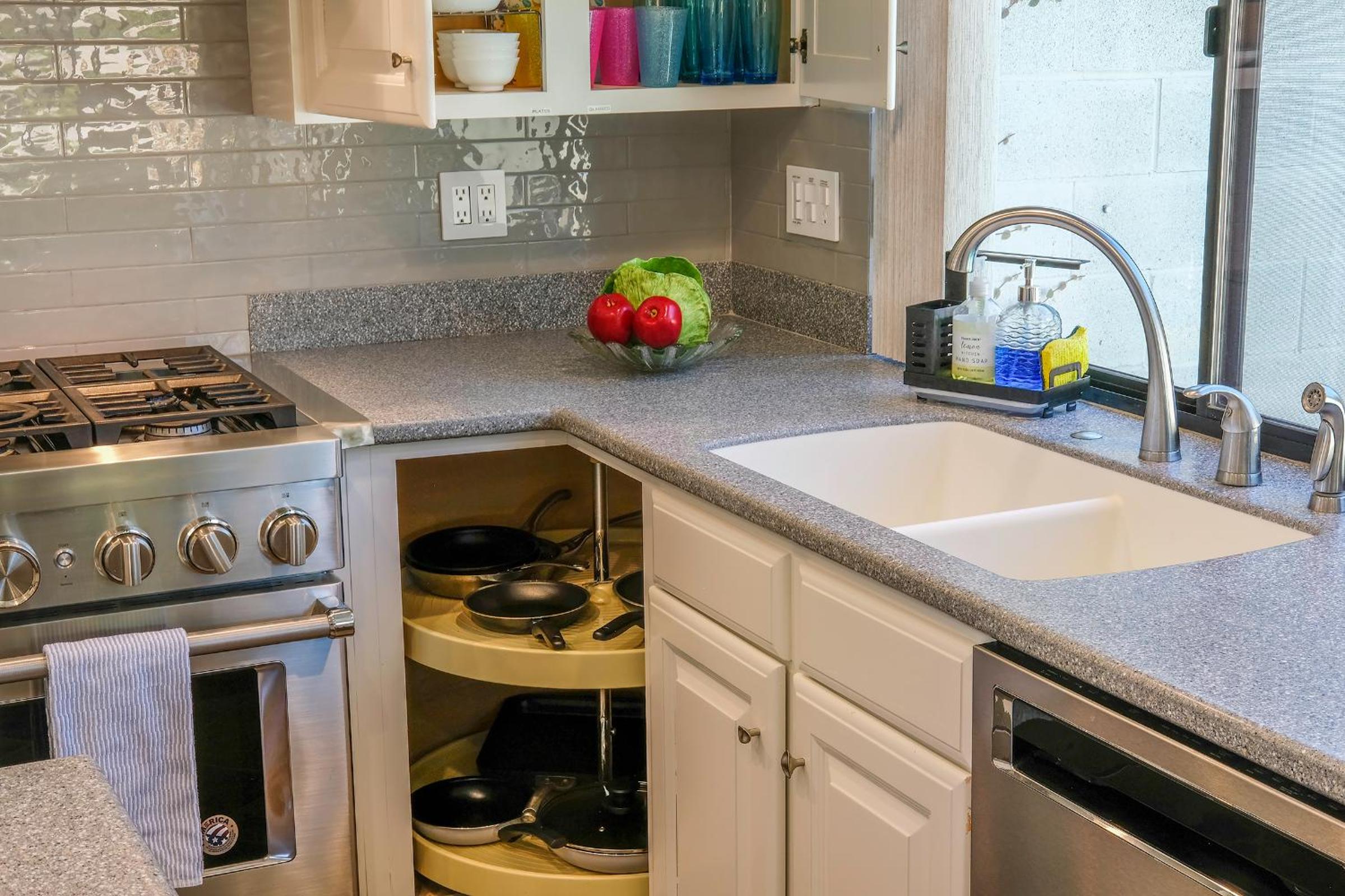 Peaceful Private Retreat In The Heart Of Town