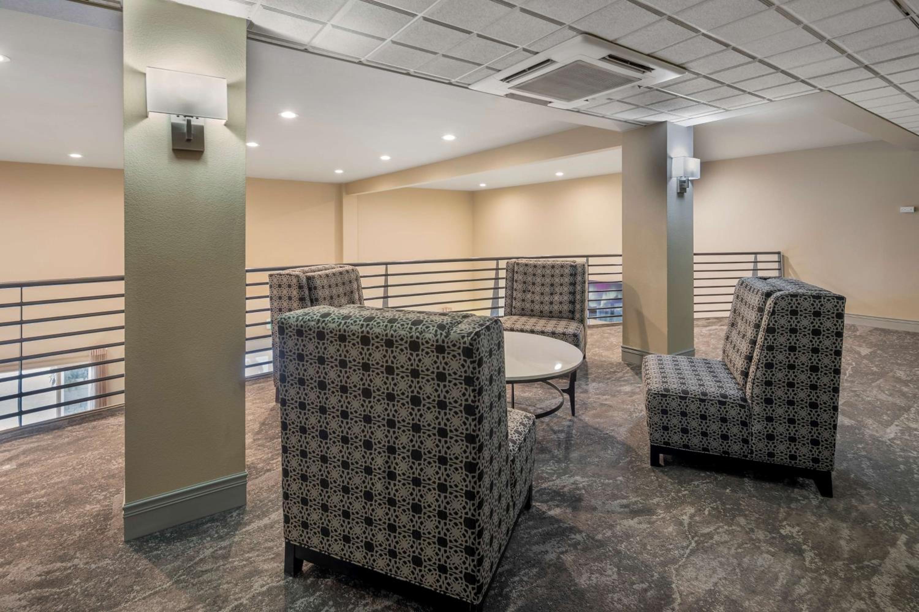 Fairbanks Vacations - Best Western Plus Chena River Lodge - Property Image 24