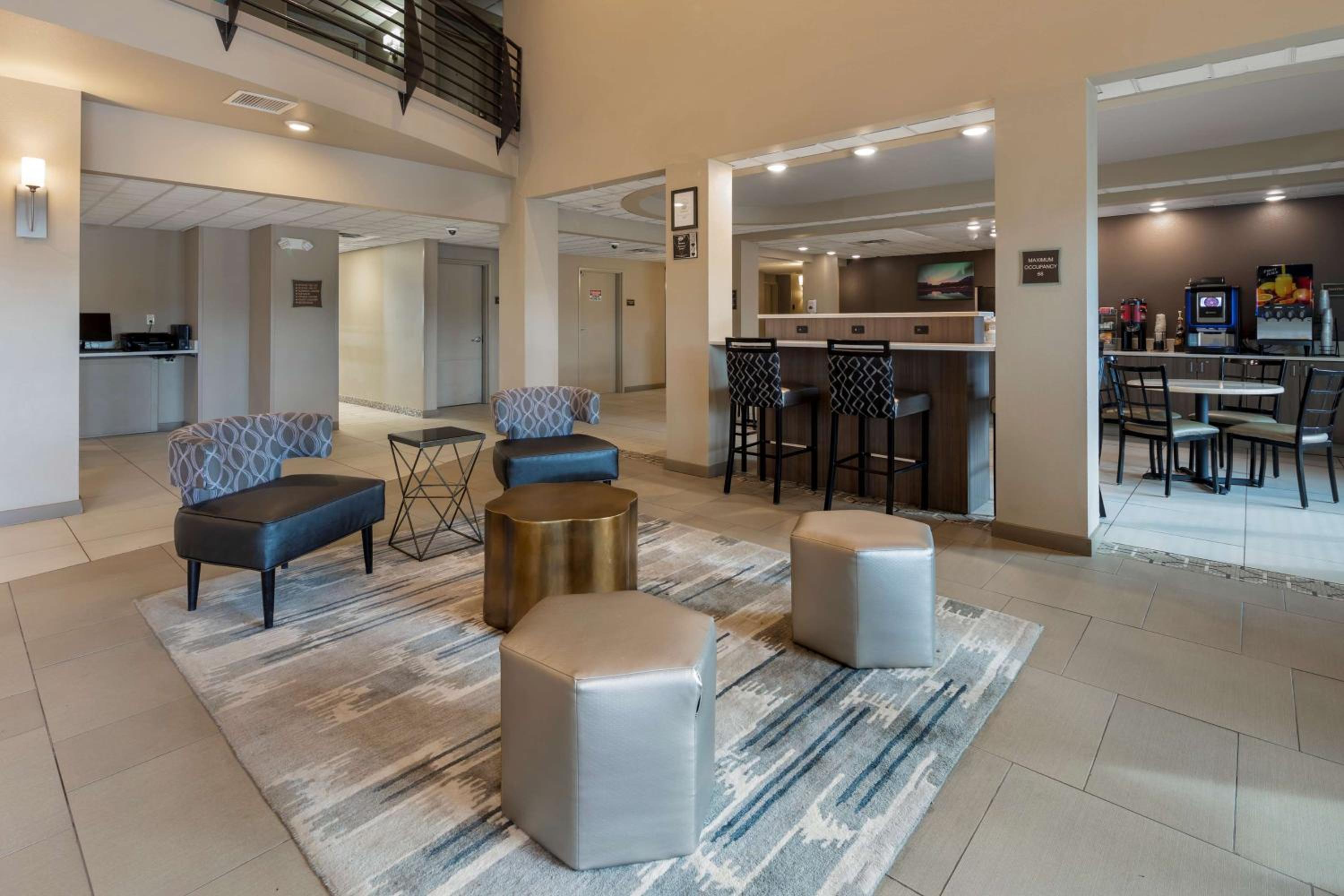 Fairbanks Vacations - Best Western Plus Chena River Lodge - Property Image 28