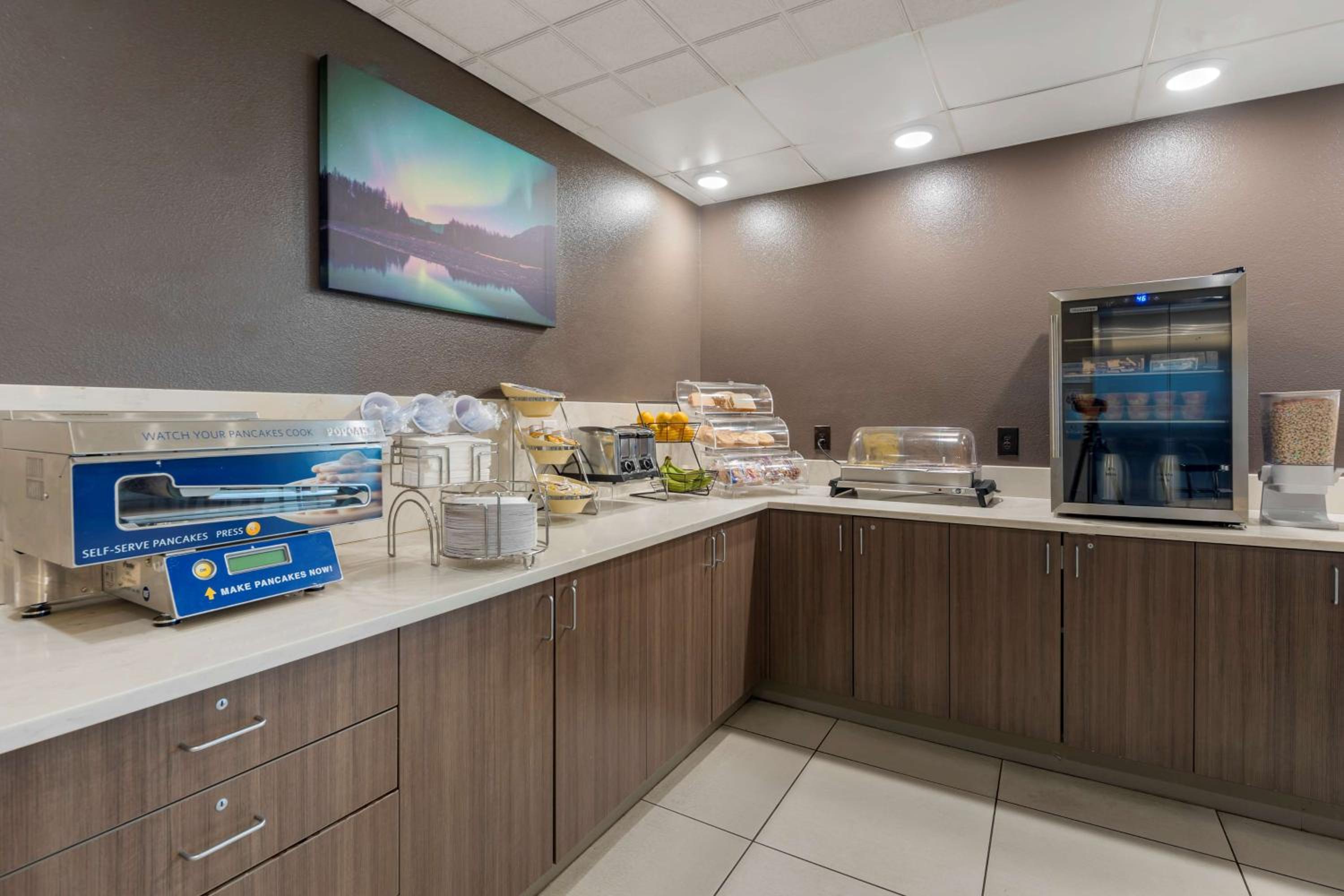 Fairbanks Vacations - Best Western Plus Chena River Lodge - Property Image 19