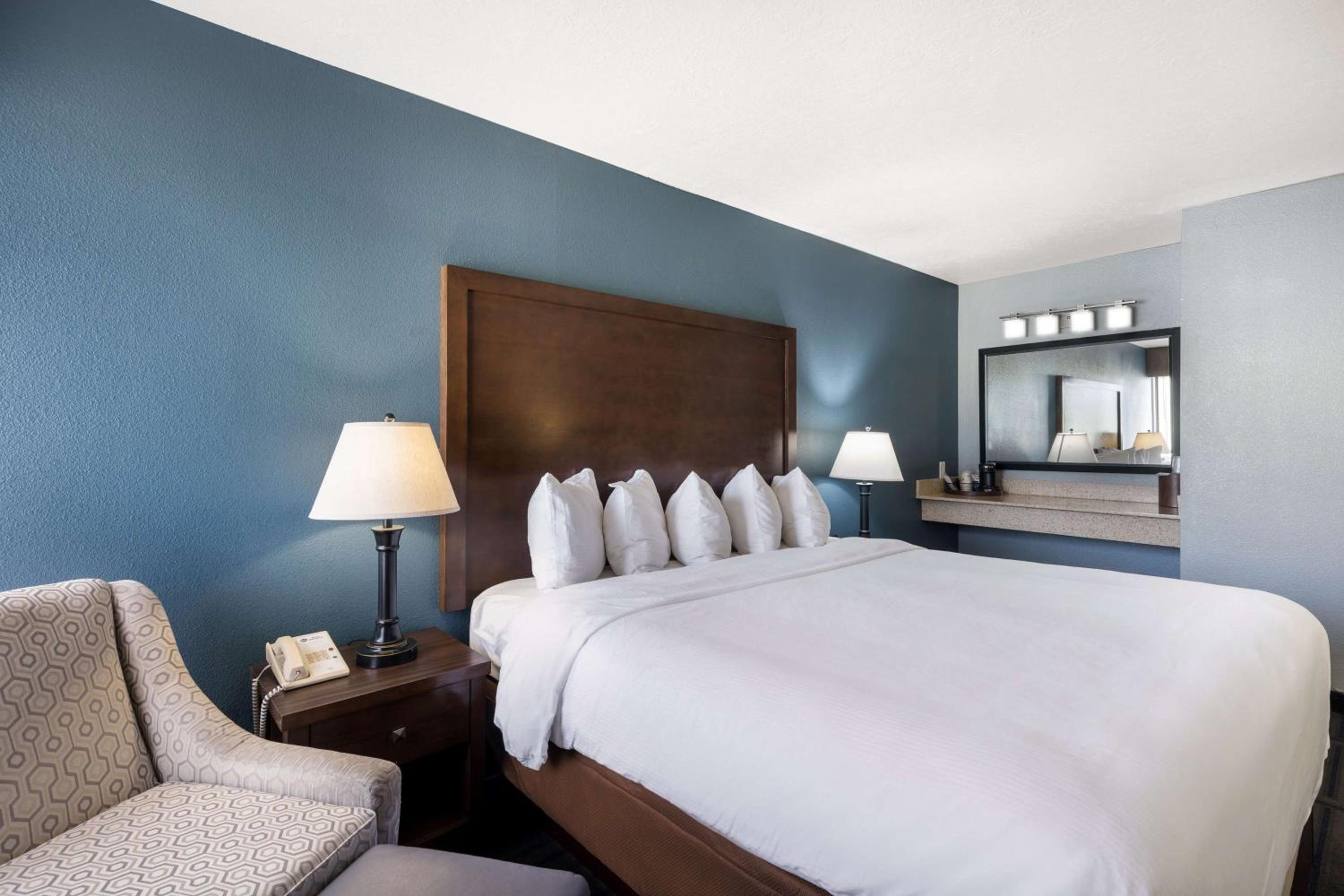 Pocatello Vacations - Best Western Pocatello Inn - Property Image 11