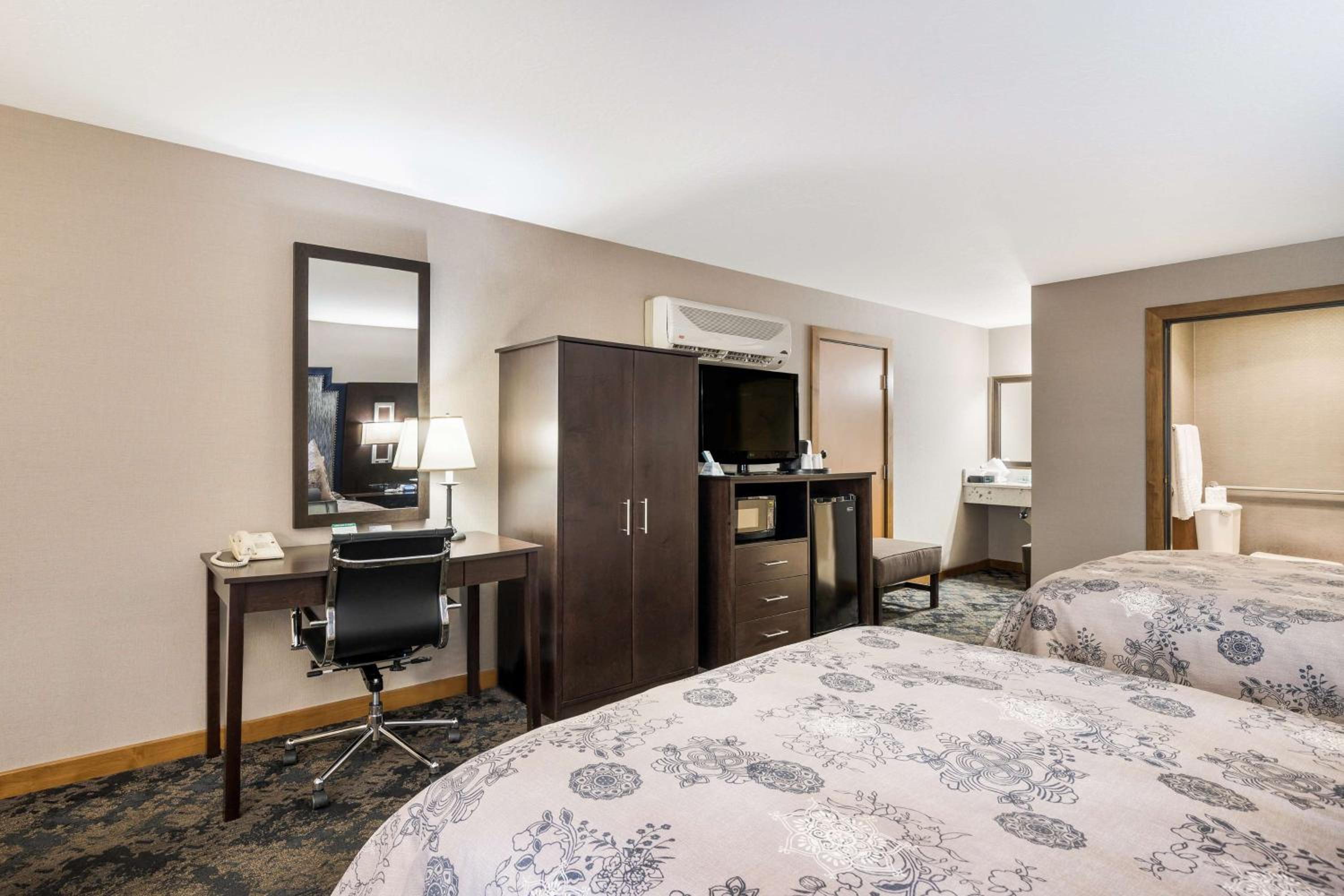 Ashland Vacations - Best Western Windsor Inn - Property Image 34