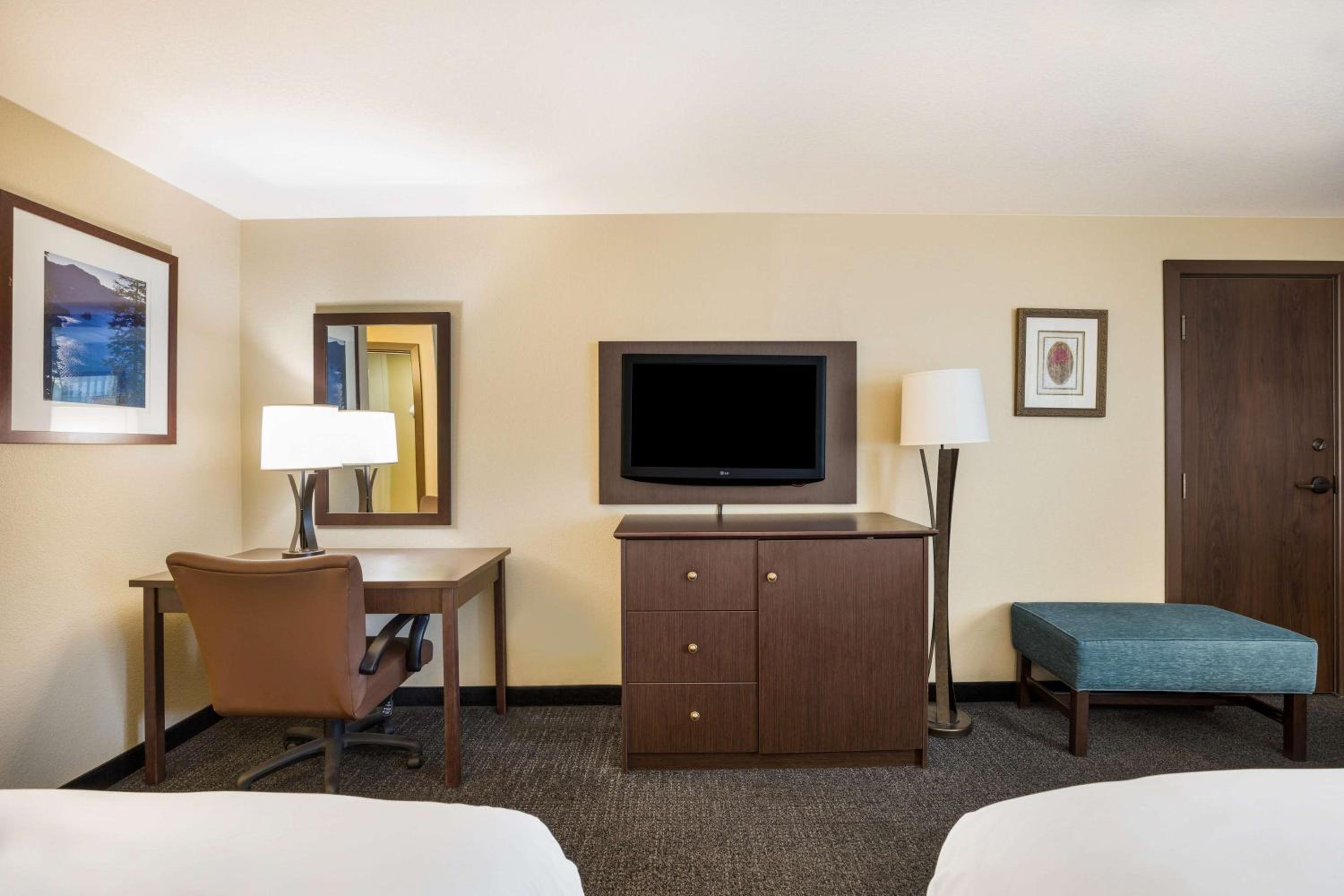 Ashland Vacations - Best Western Windsor Inn - Property Image 36