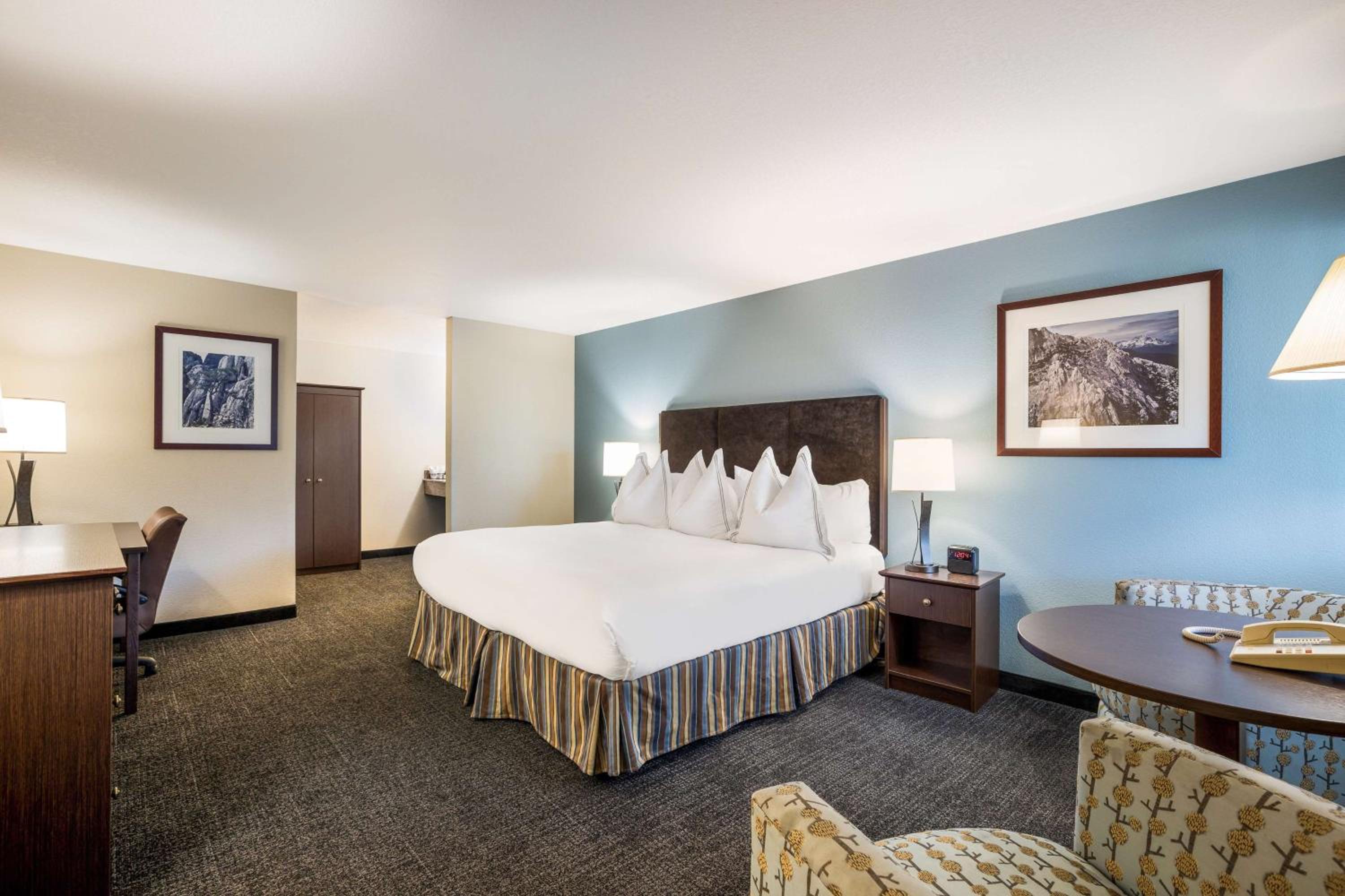 Ashland Vacations - Best Western Windsor Inn - Property Image 29