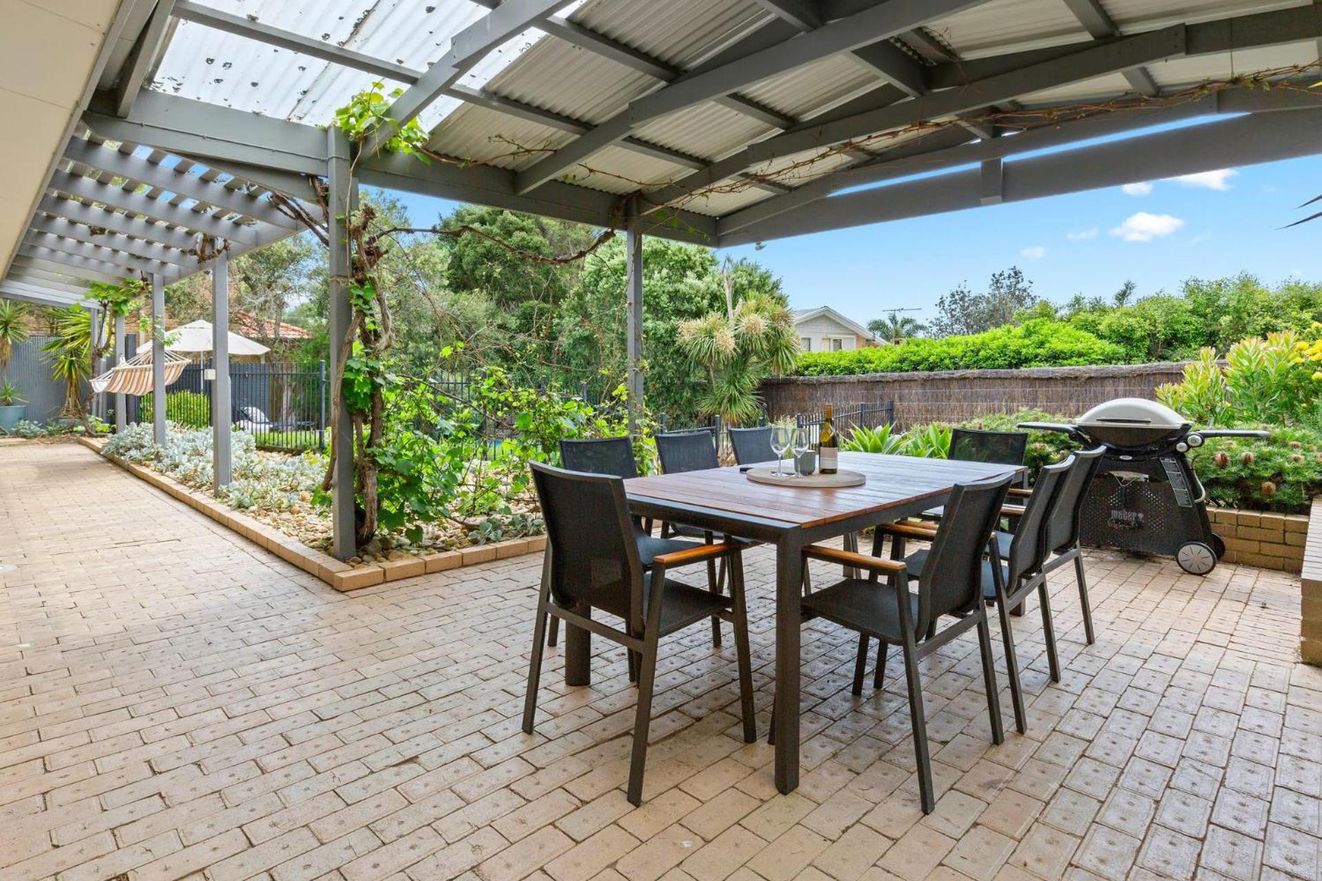 BYANDA MOUNT MARTHA