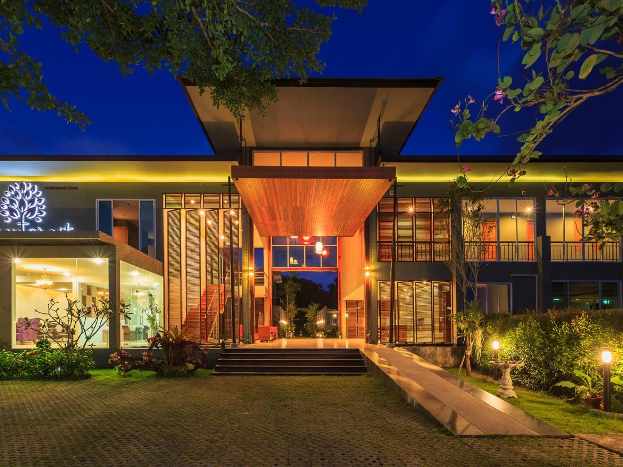 Hotel Khaolak Forest Resort - Image 1