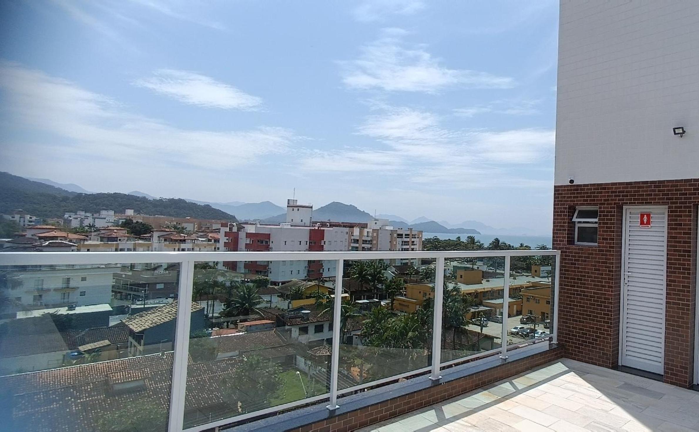 Apartamento novo nas Toninhas com Wifi view 2