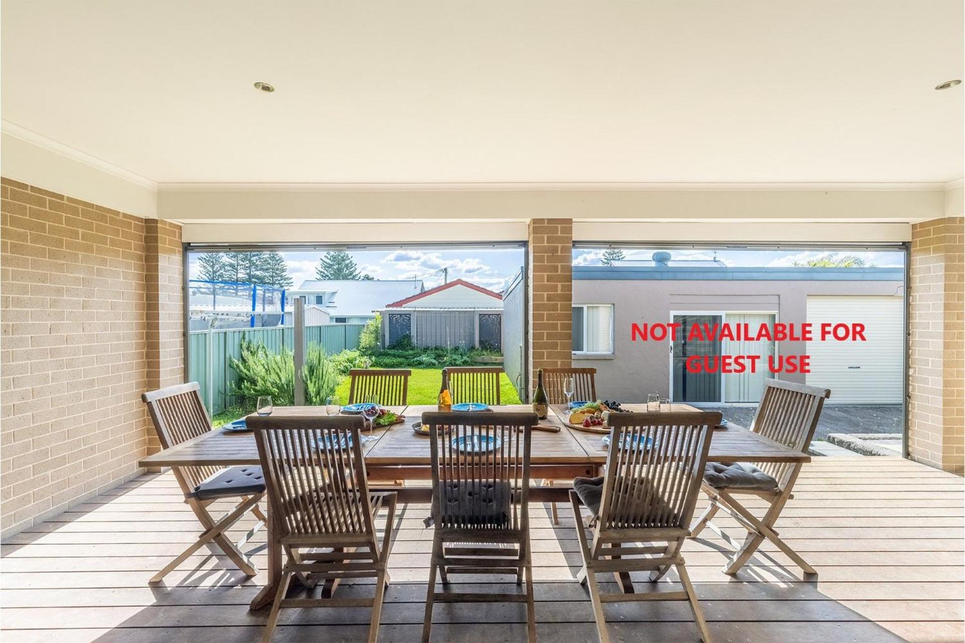 13 Morna Point Rd pet friendly boat parking house on one level