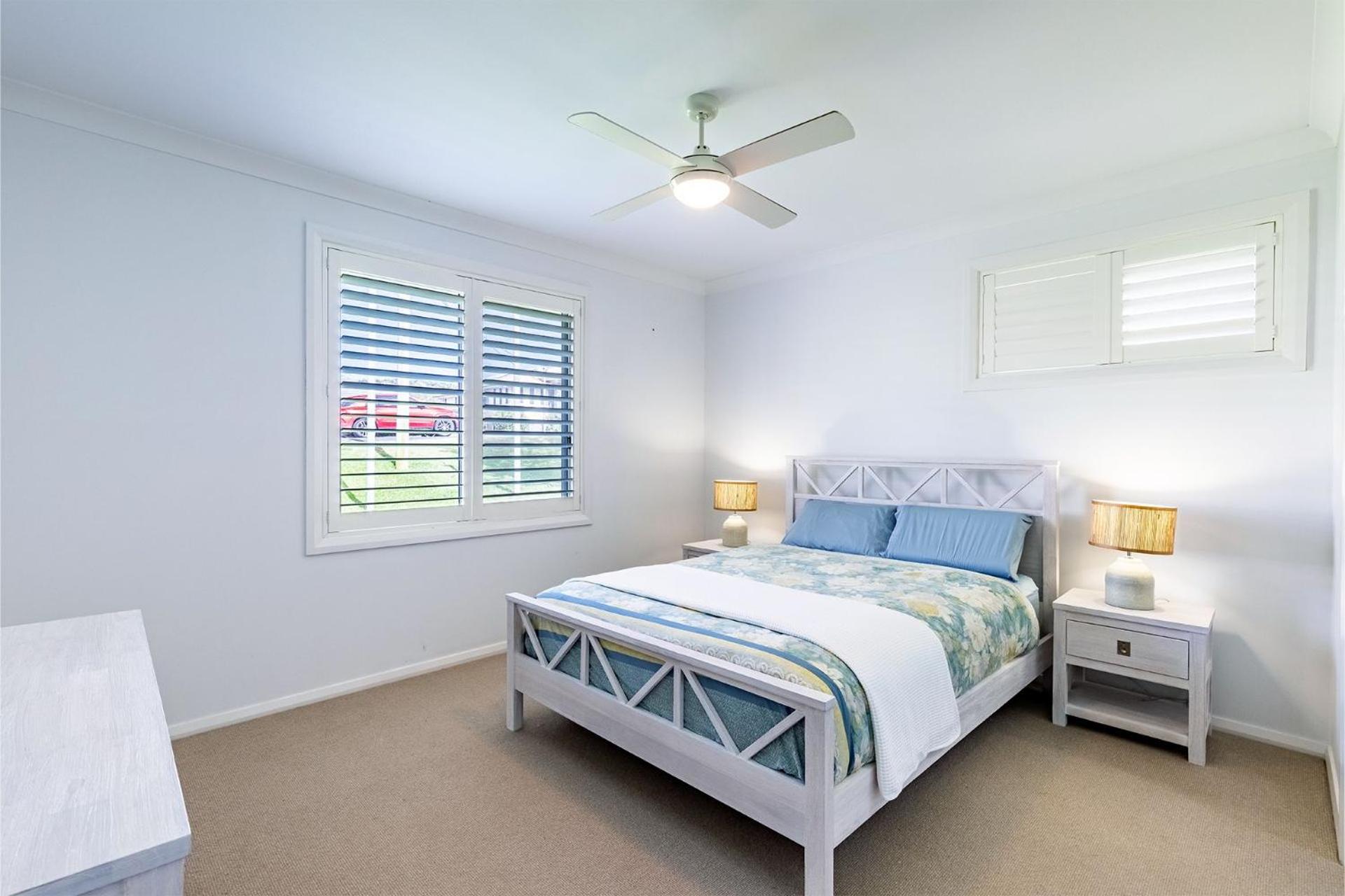 13 Morna Point Rd pet friendly boat parking house on one level
