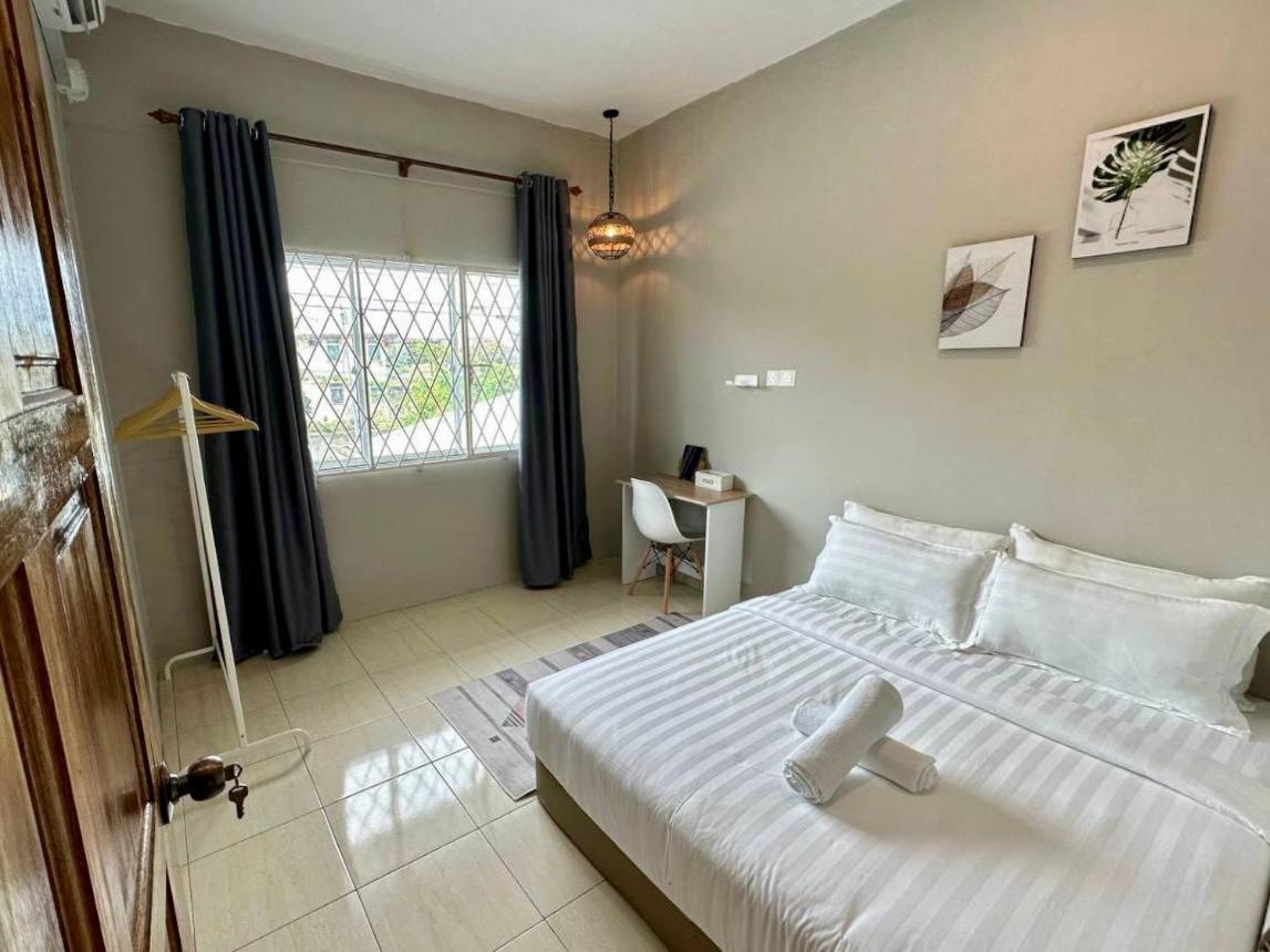 ANG LEE HOLIDAY HOME 2 photo 8