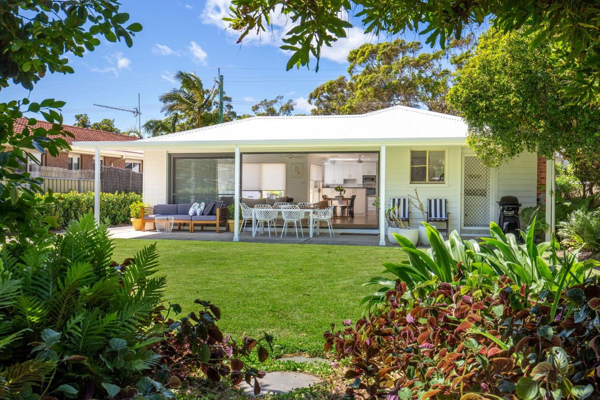 Callala Dreams - 4 Mins Walk to Beach