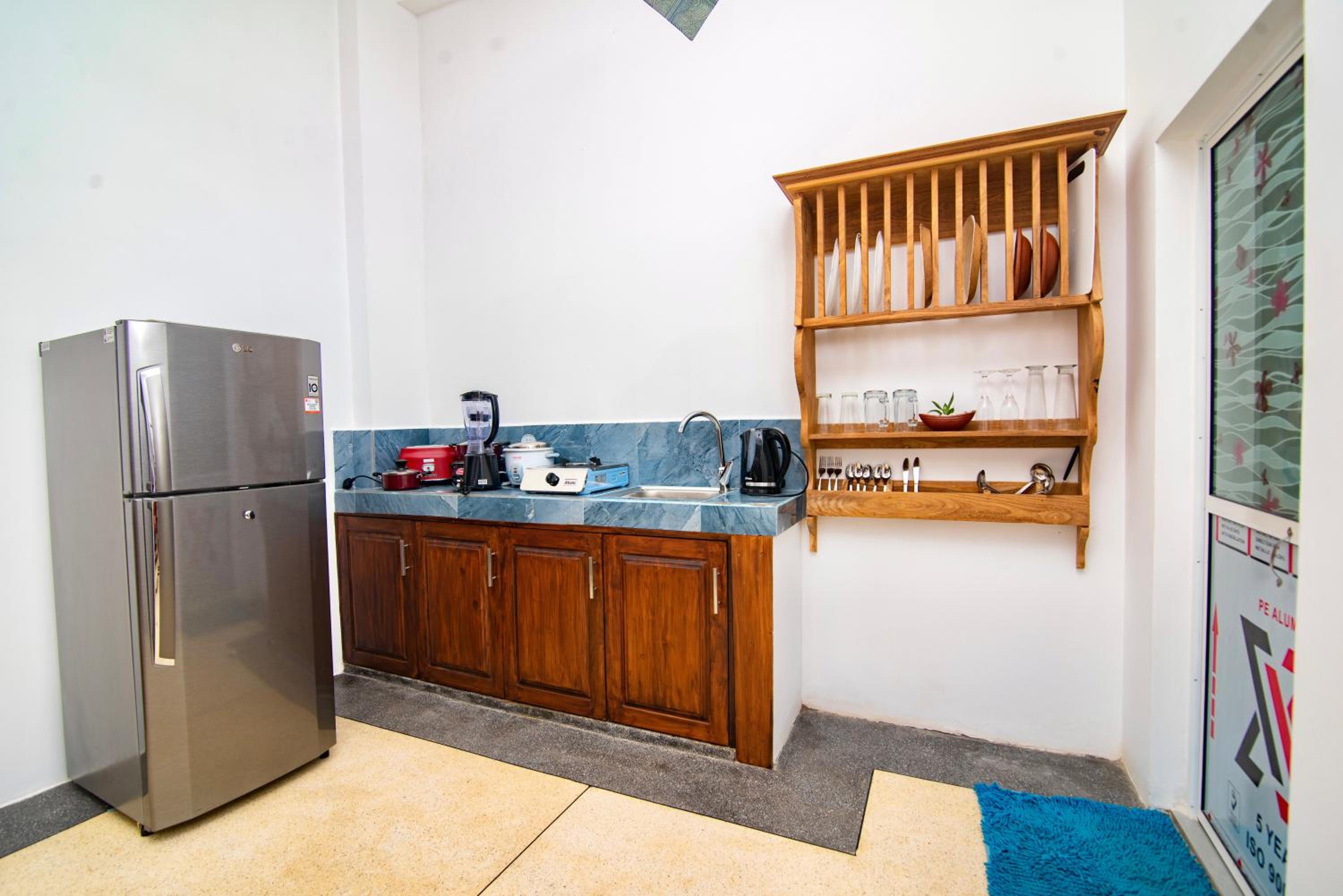 VILLA RAY WHITE Unawatuna view 2