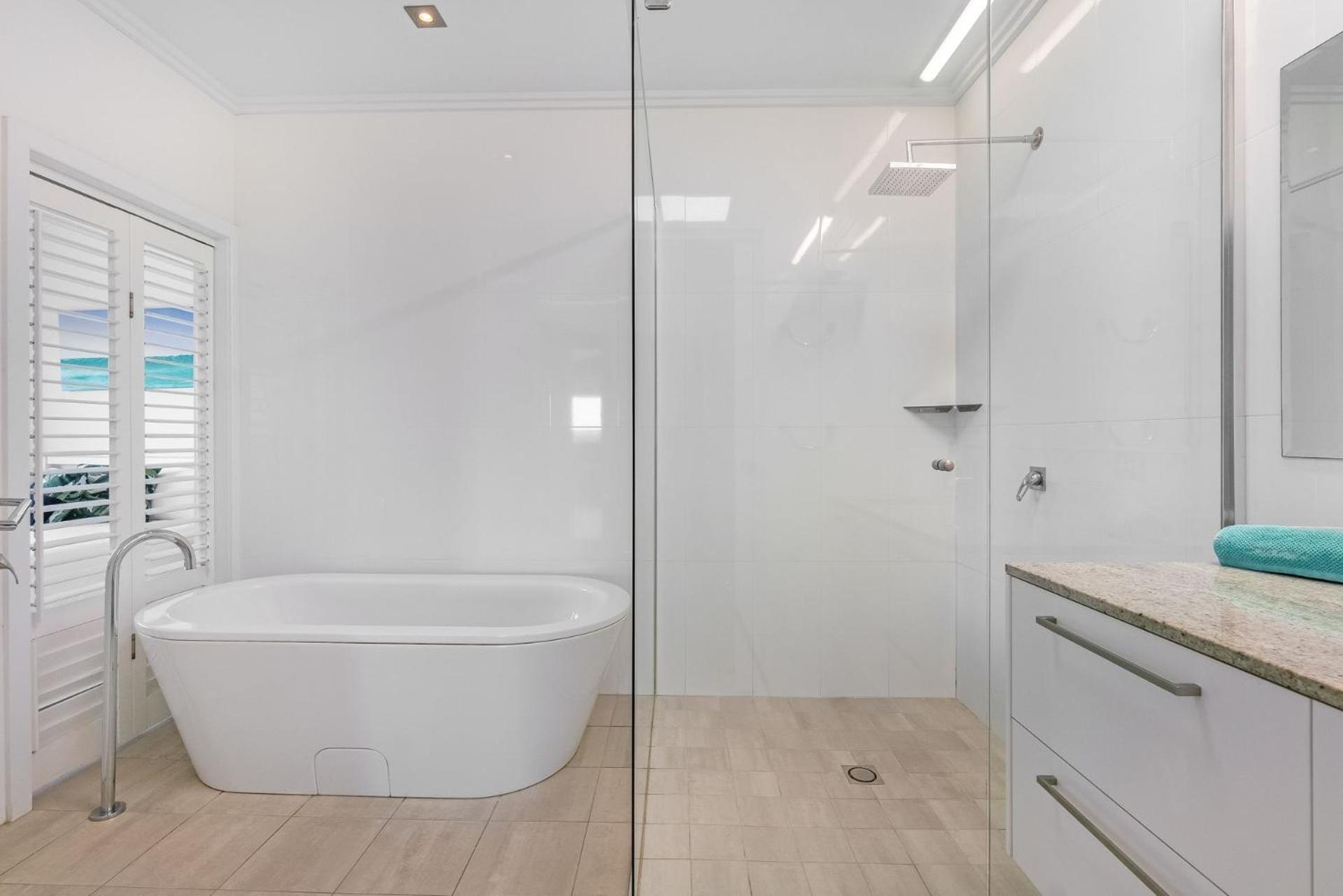 Pilotage 4 - Luxury Oceanview Penthouse - Holiday Yamba