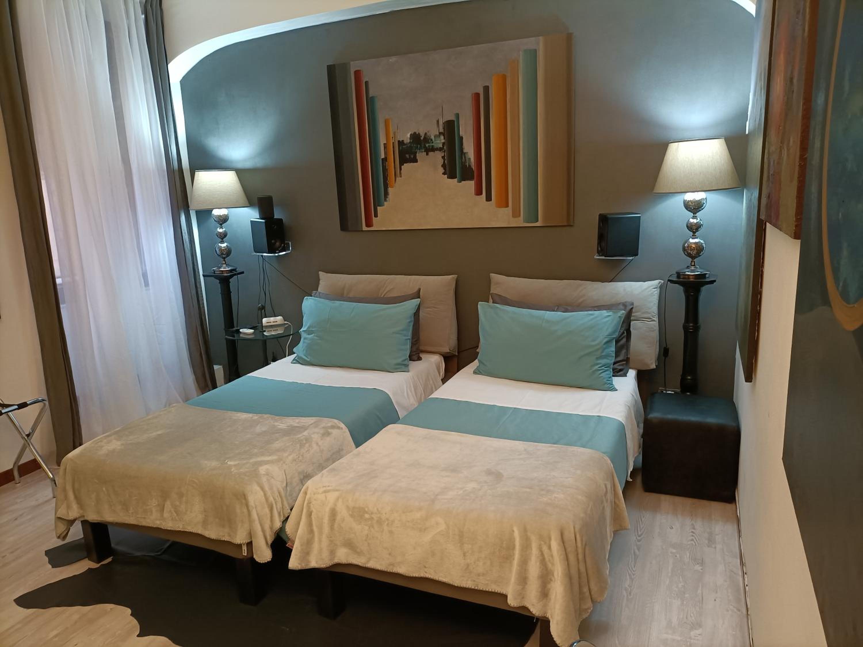 hotel room