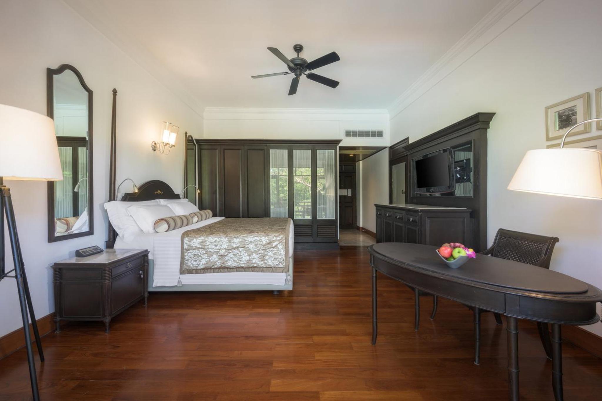 Centara Grand Beach Resort Hua Hin