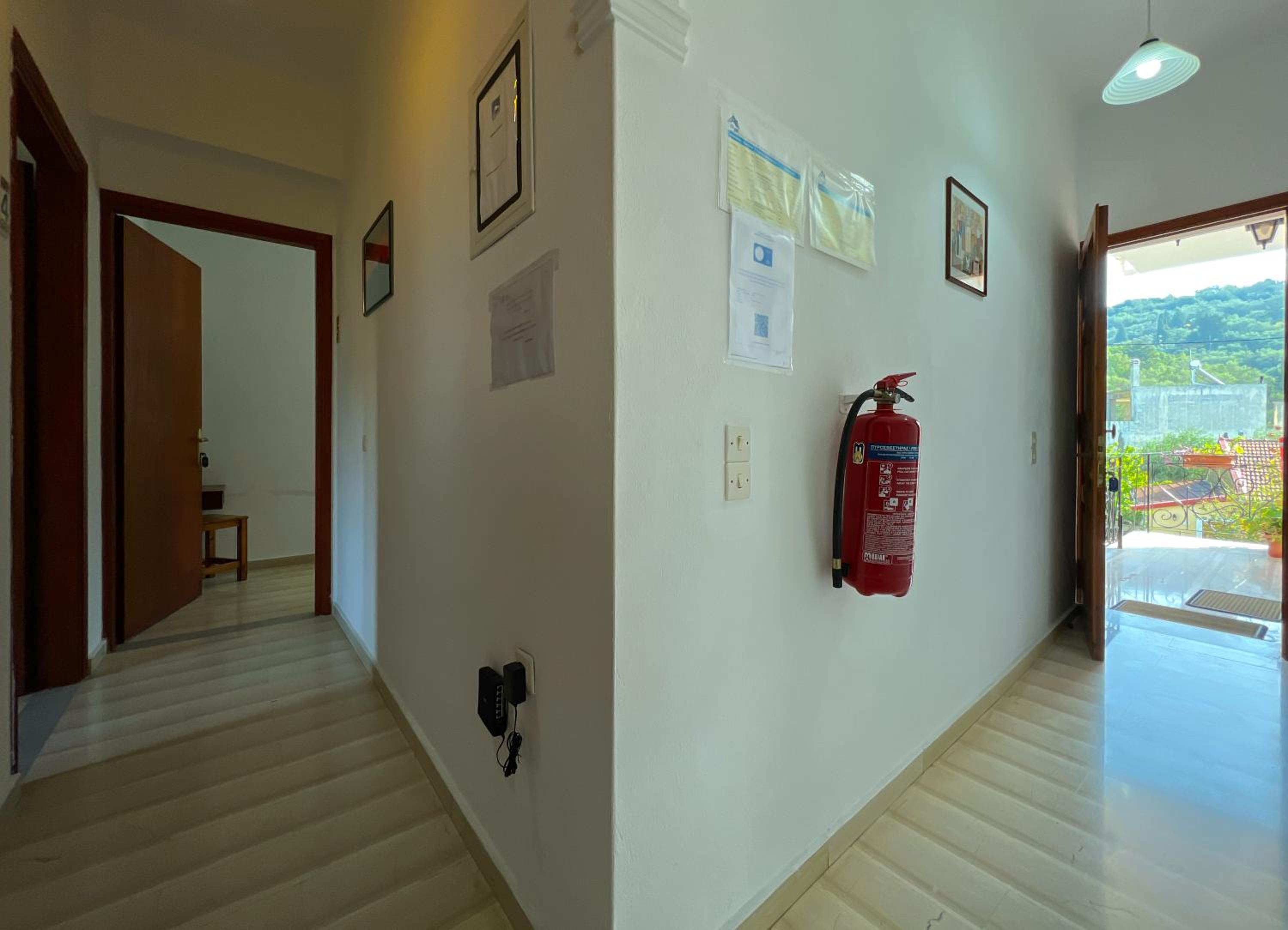 Photo 29