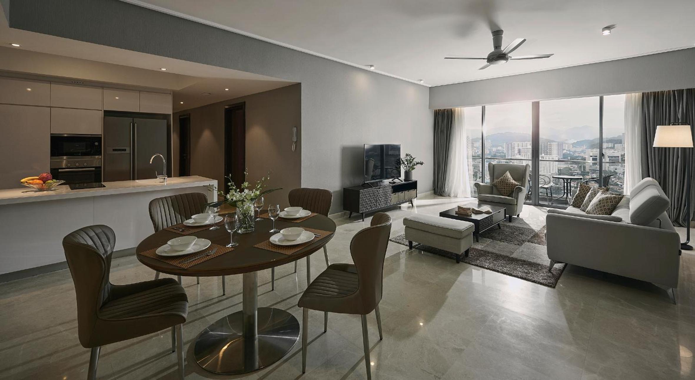 TRILLION SUITES by SLG