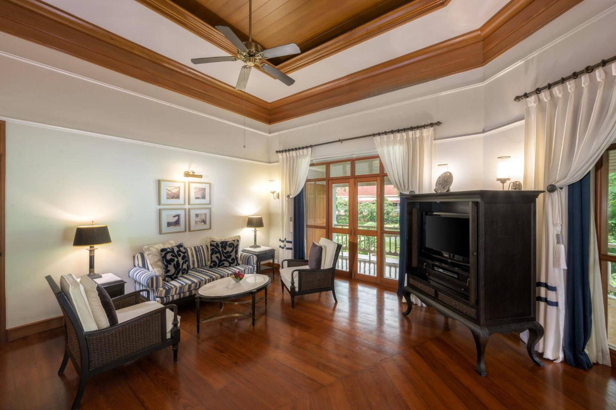 Centara Grand Beach Resort Hua Hin