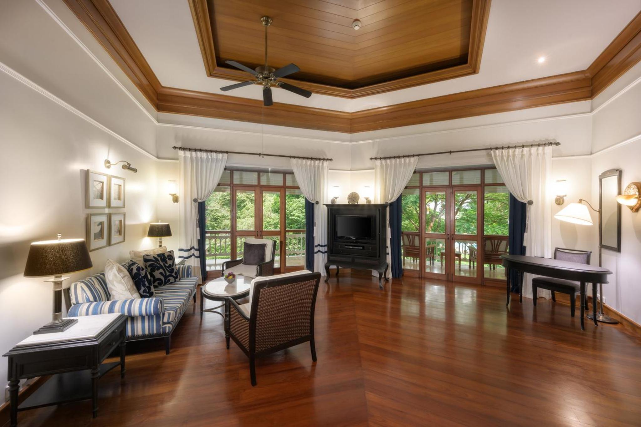 Centara Grand Beach Resort Hua Hin