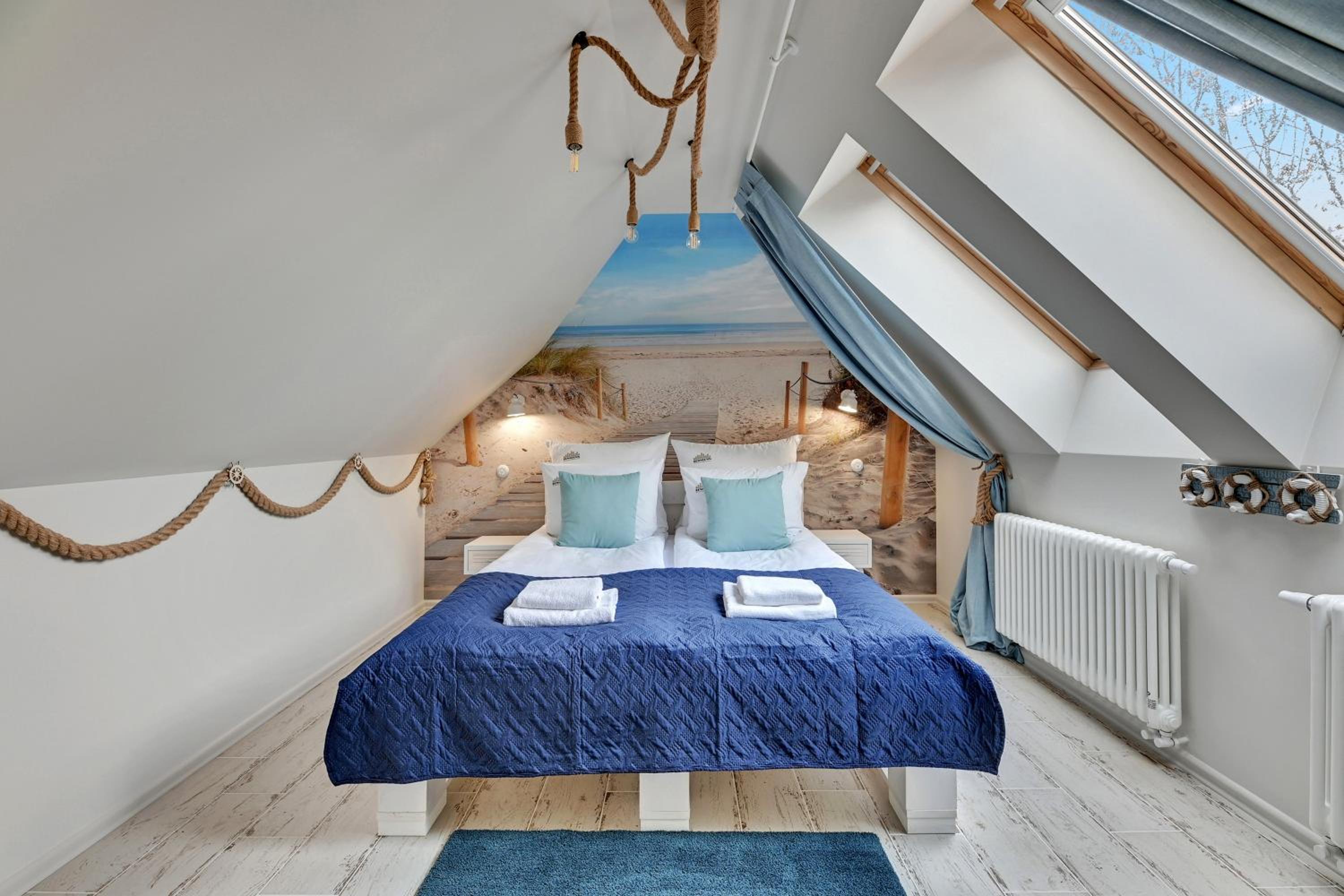 Sopot Beach & Park Penthouse by Downtown Apartments