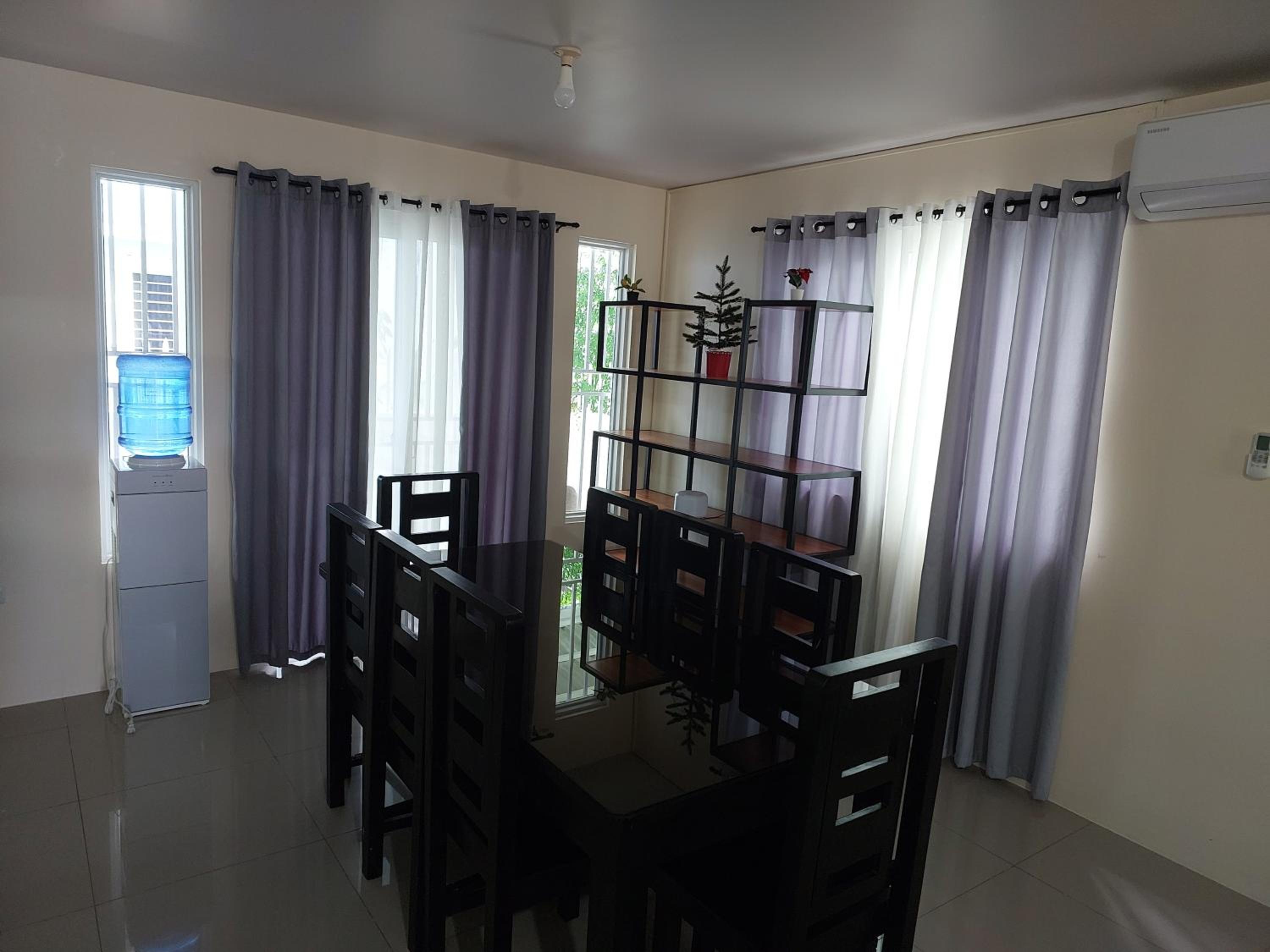 3 bed 3 bath Friendly, Friendship area, Fibre bdb view 3