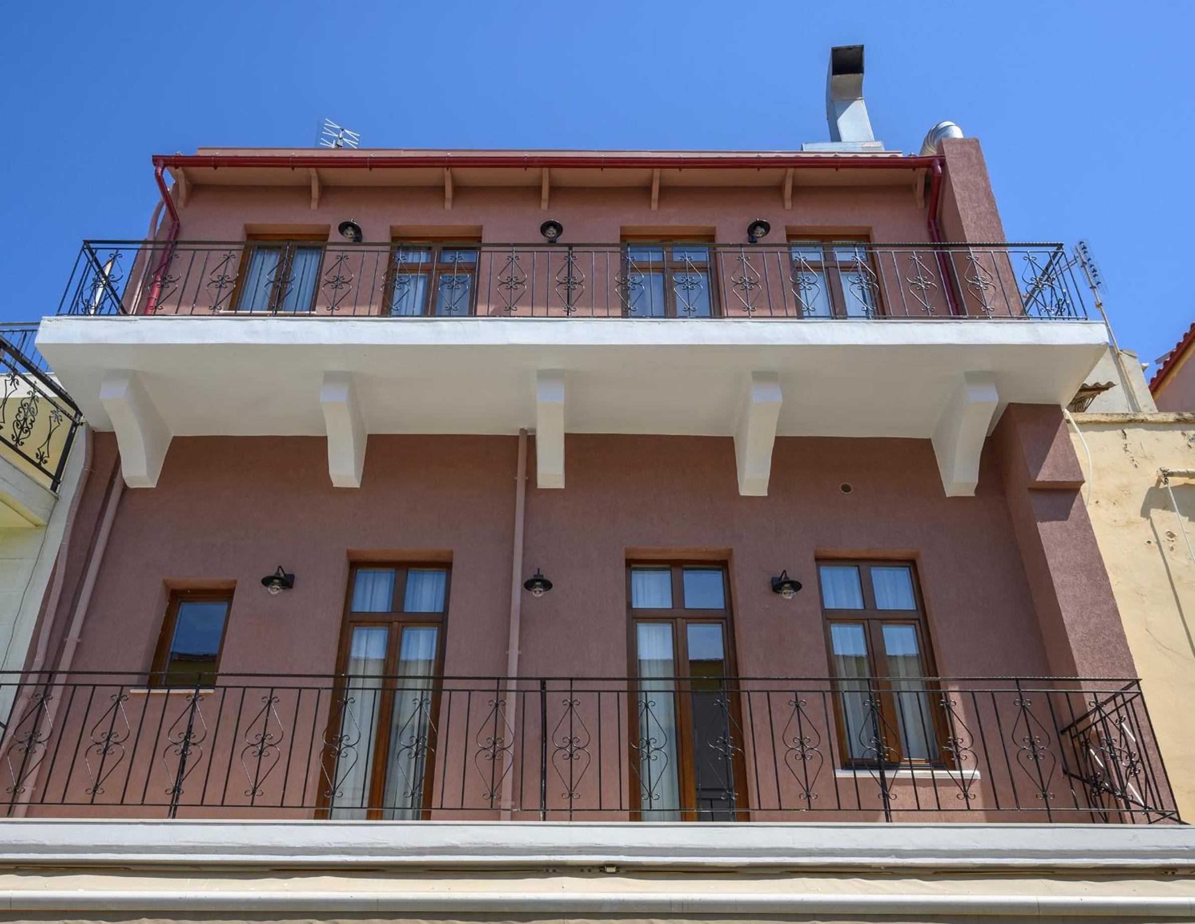 Minaret Suites and Apartments