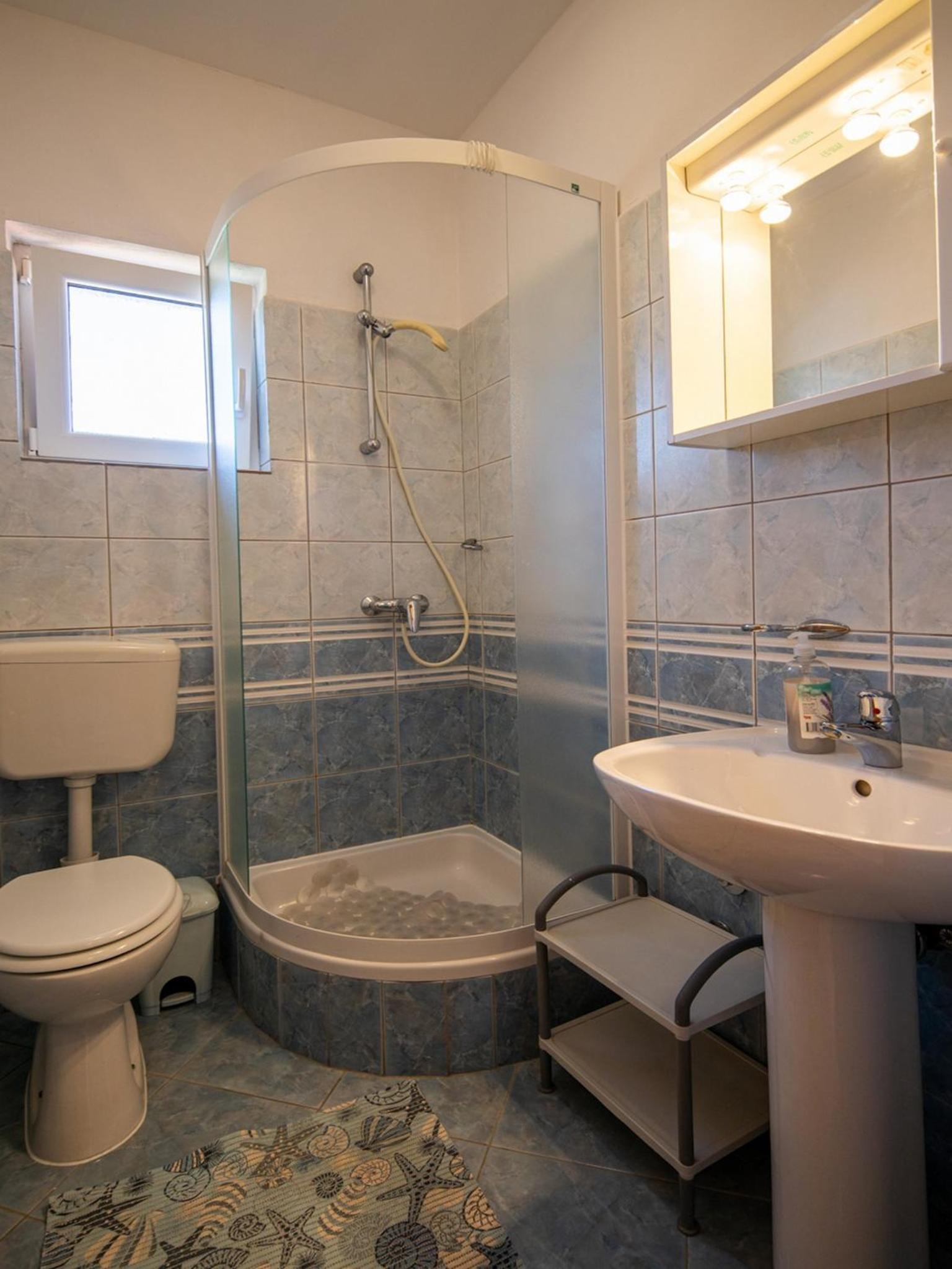 Photo 24