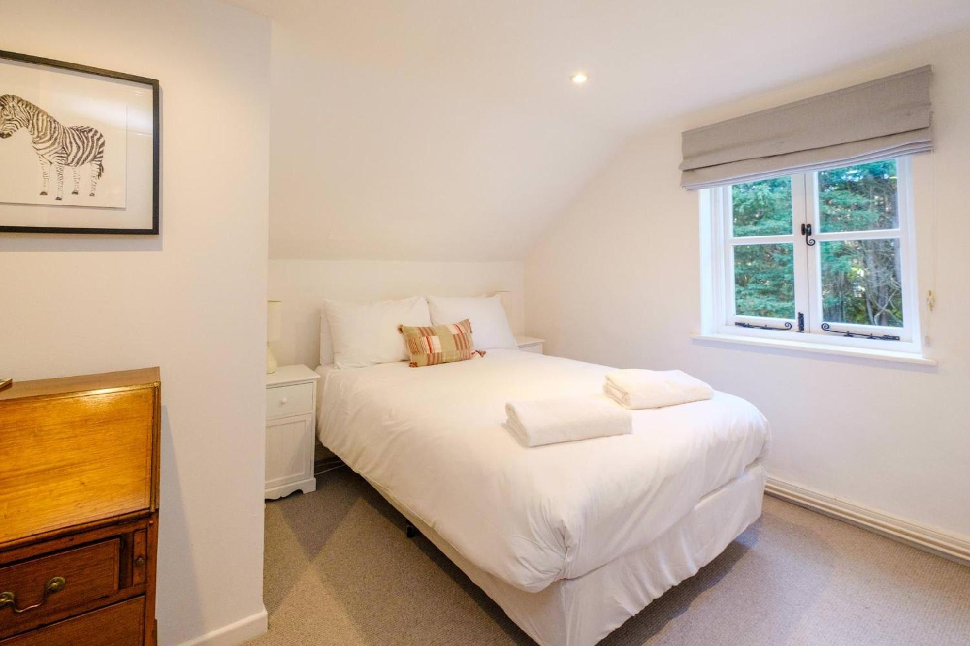 Theberton Cottage view 4