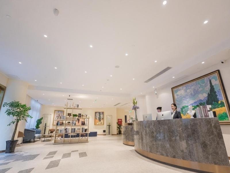 LanOu Hotel Chengdu Dujiangyan Lidui Park