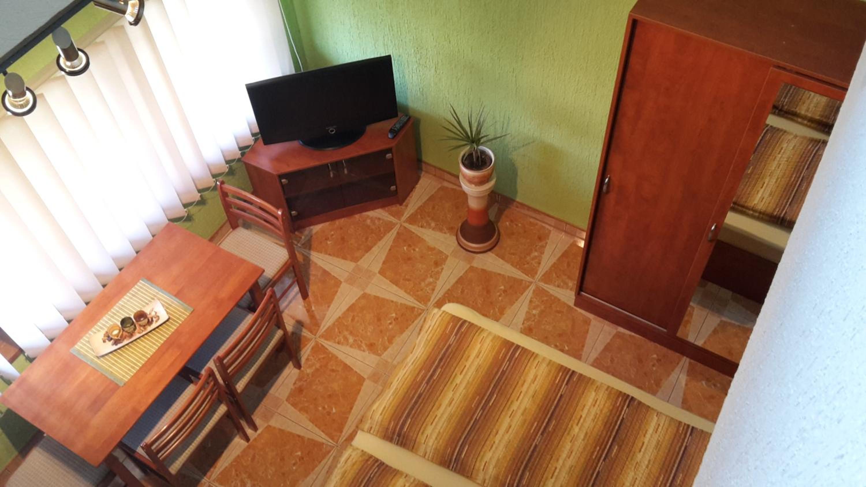 Photo 35