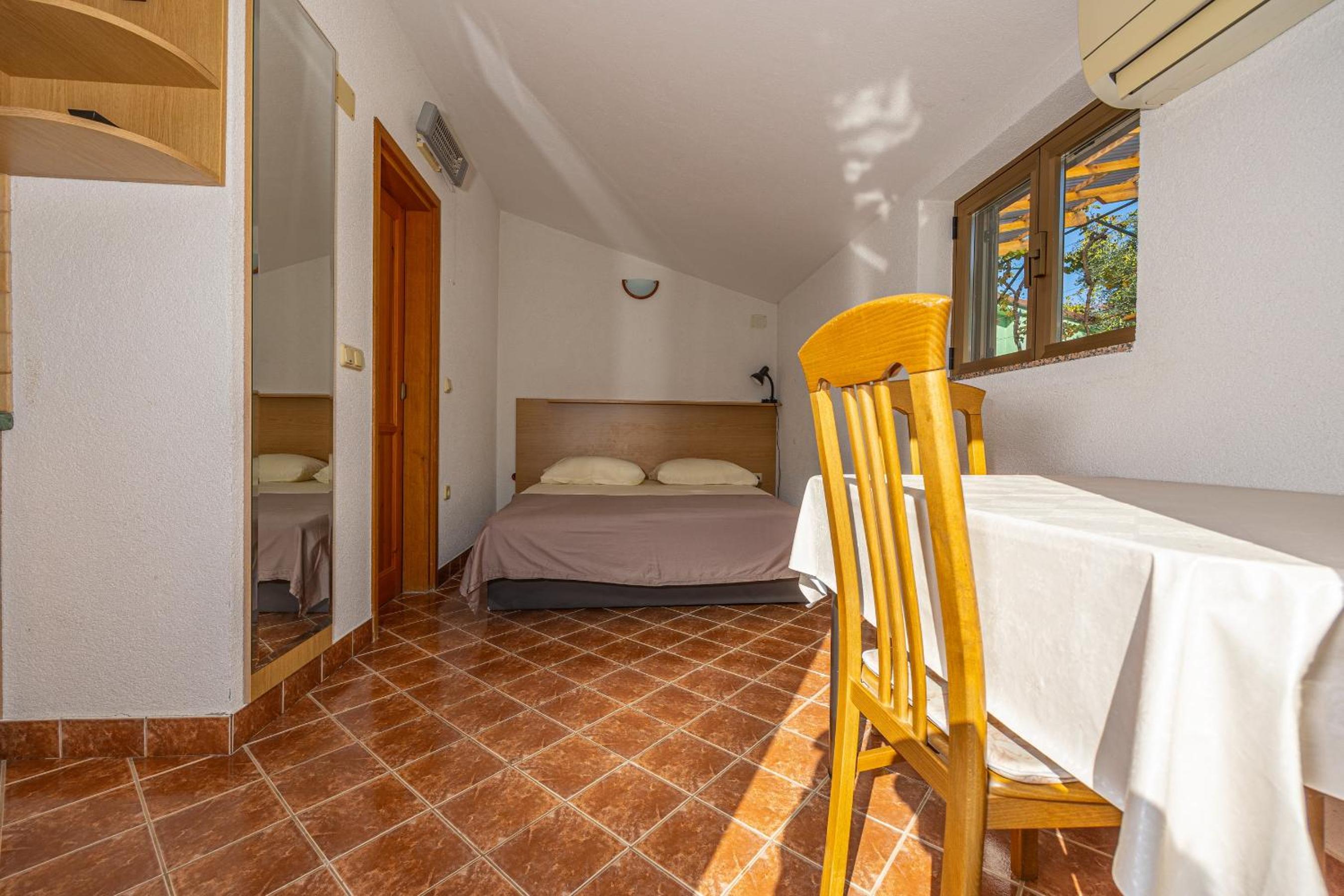 Apartments Francoise