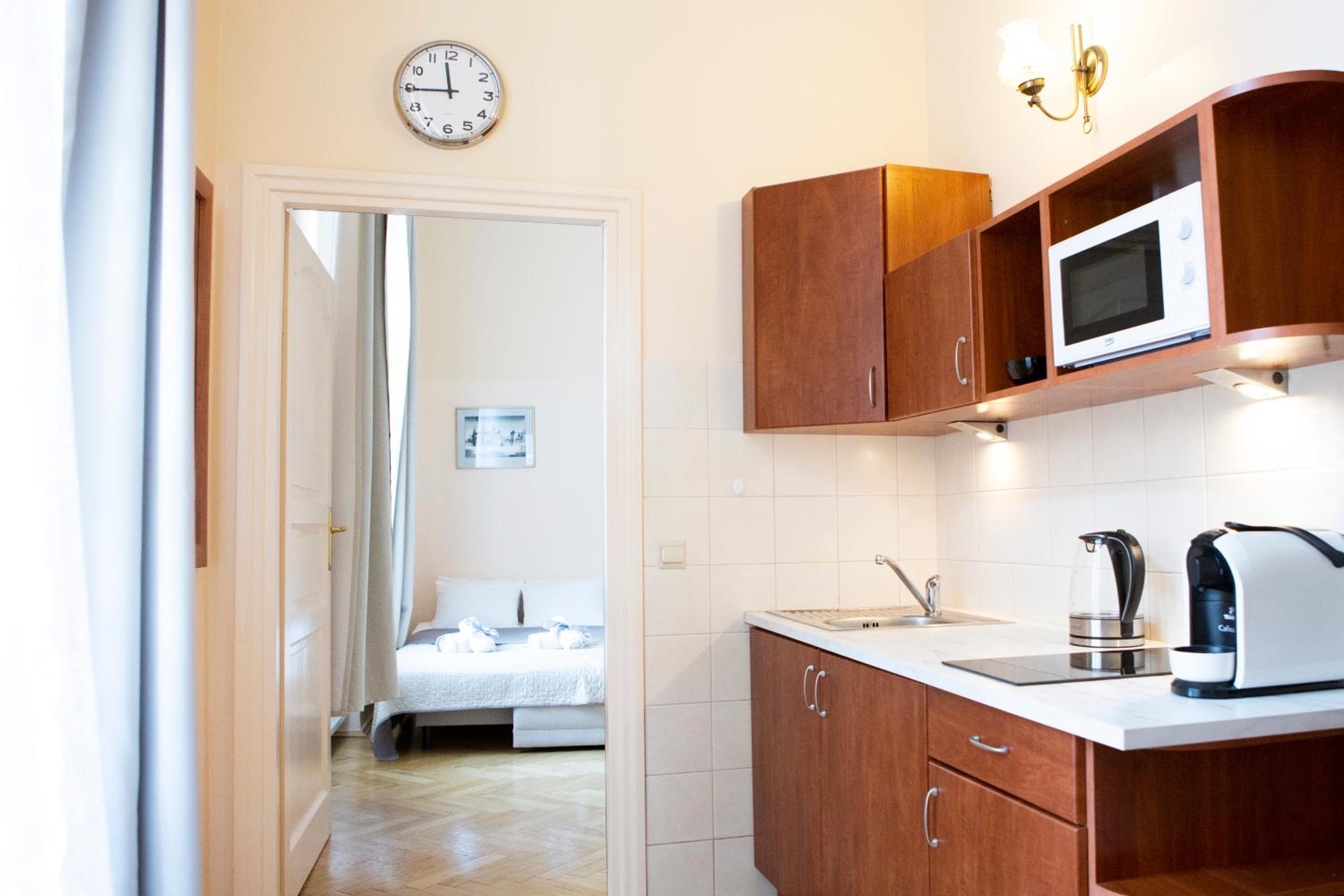 Apartments Roman