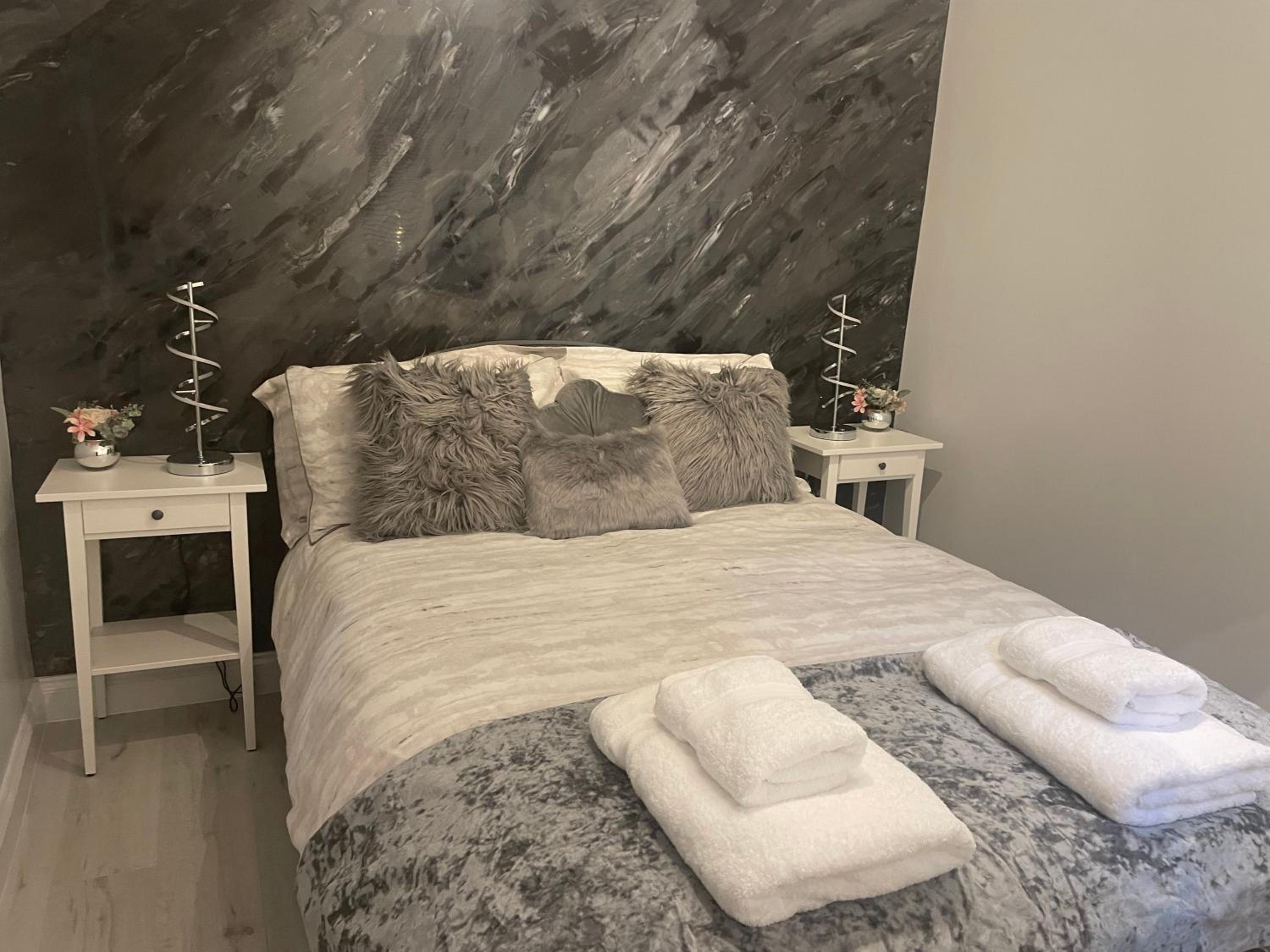 Courtyard Holiday Apartments