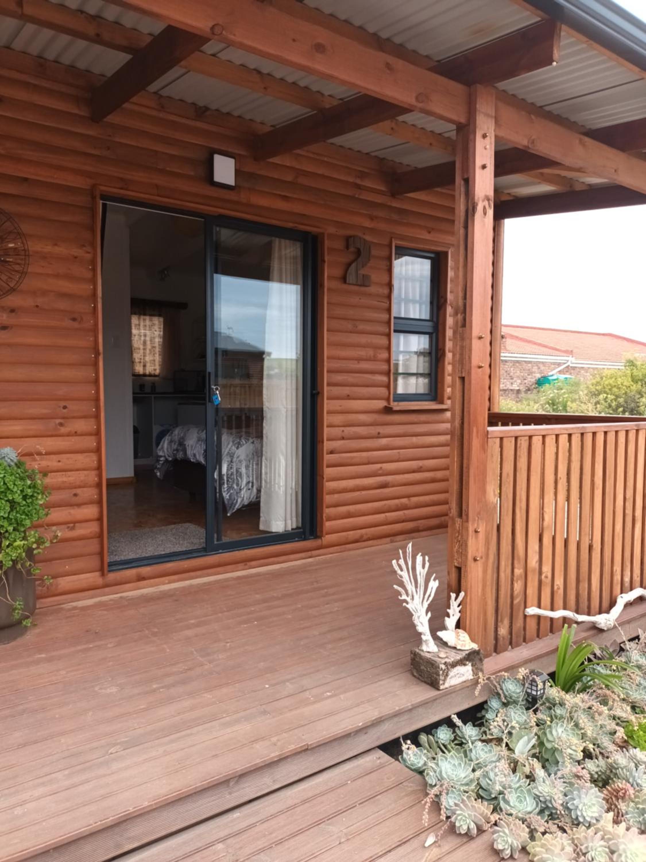 Chameleon Lodge