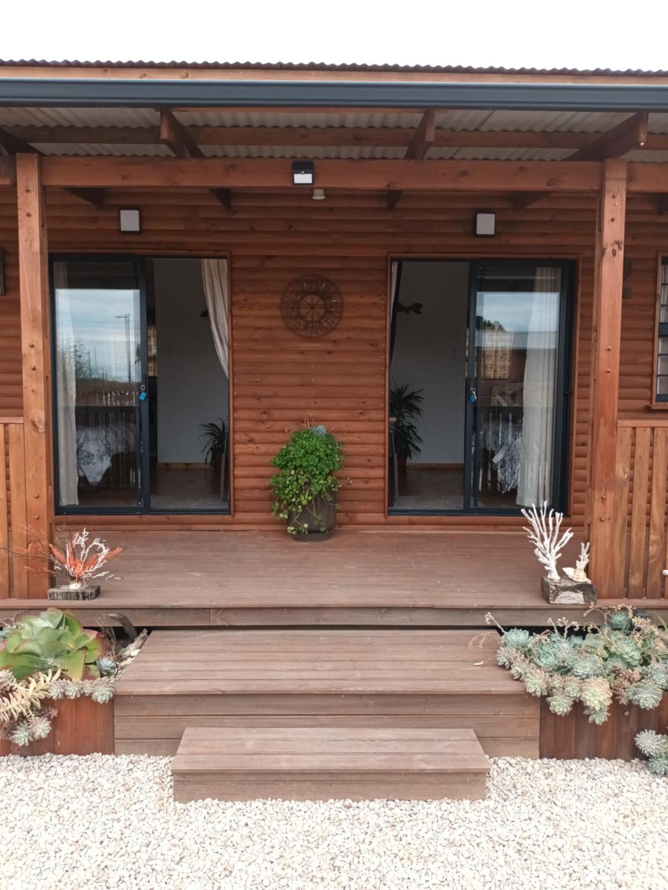 Chameleon Lodge