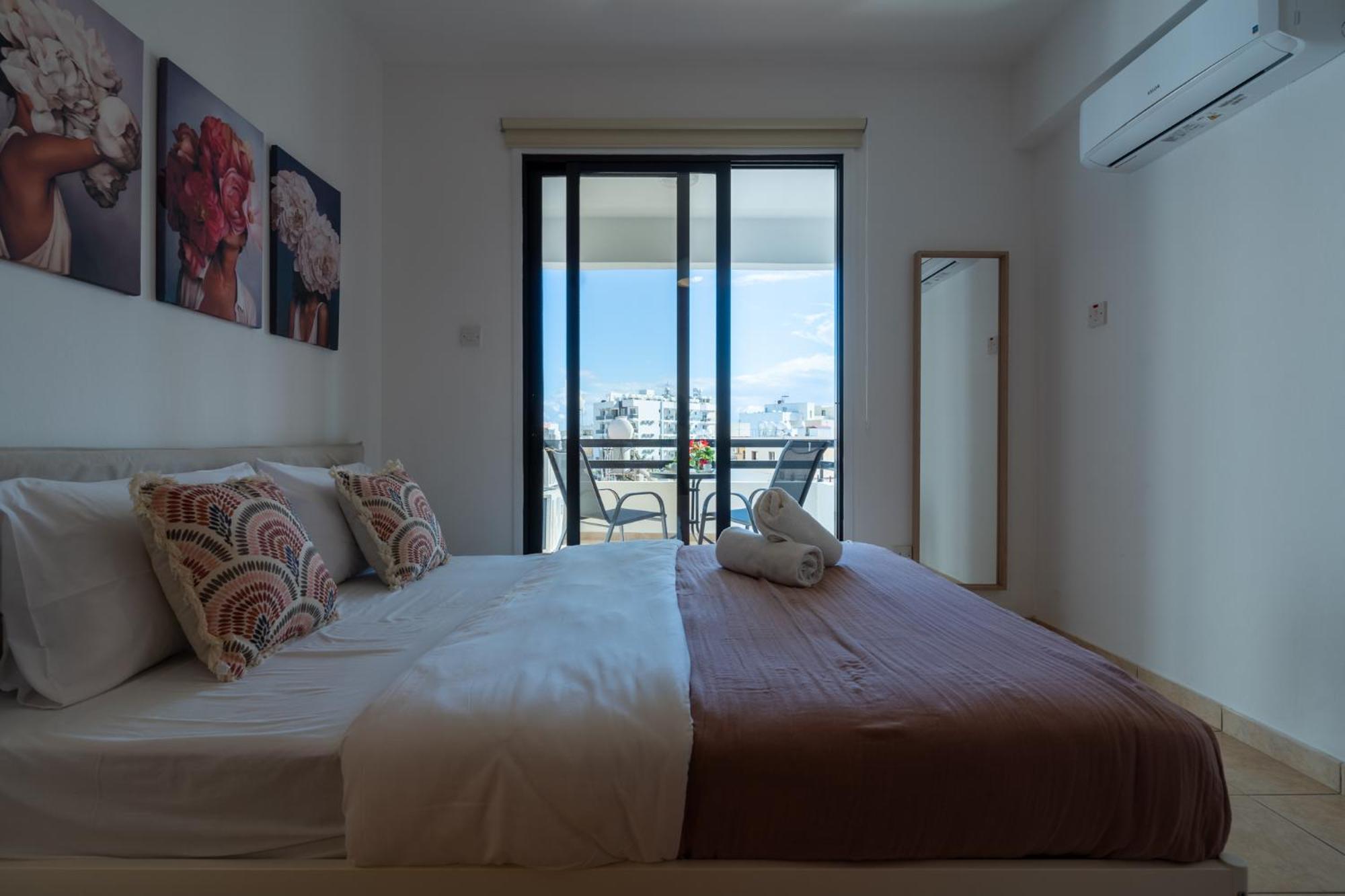 Polyn 1- Bedroom Apartment in Larnaca view 3