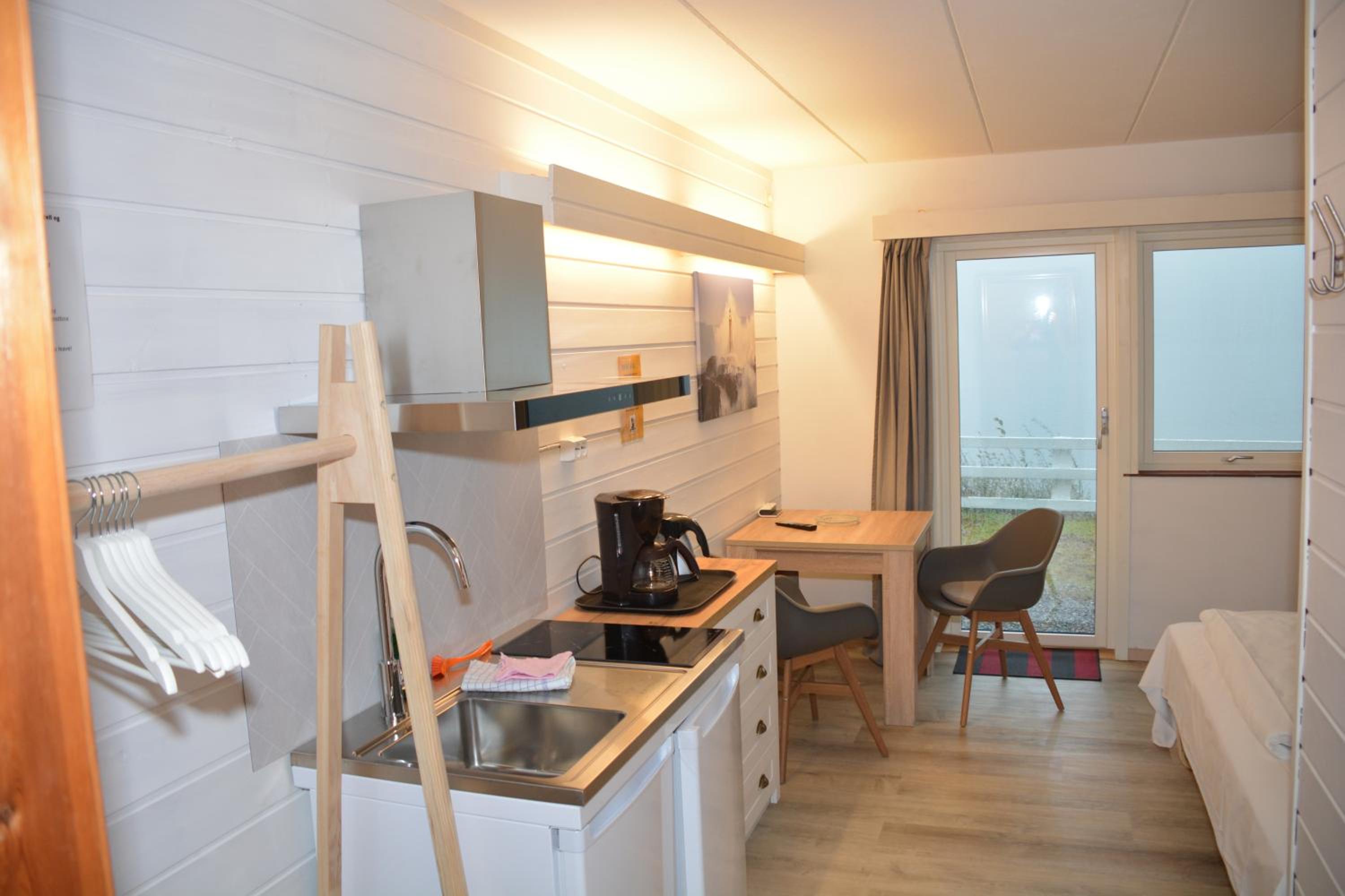 Langenuen Motel & Camping