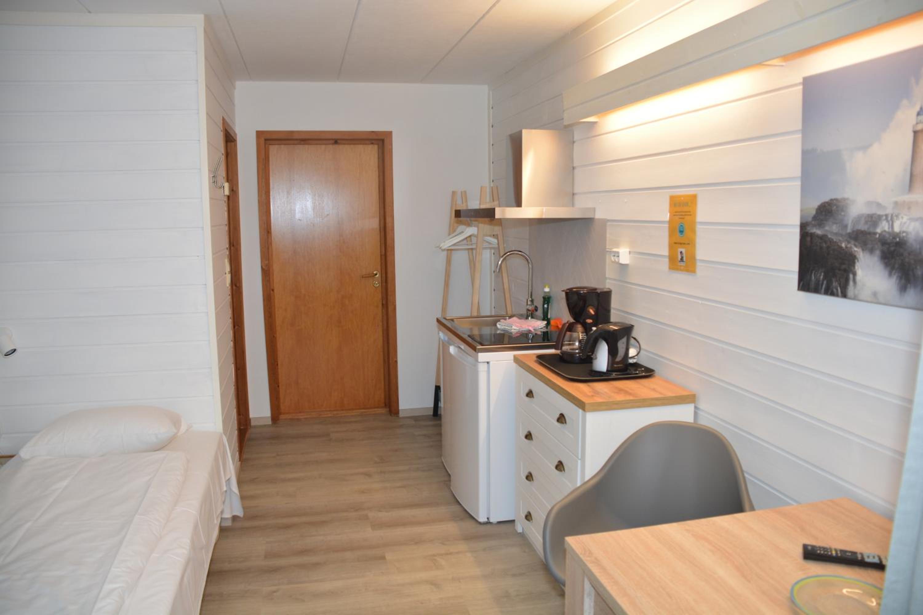 Langenuen Motel & Camping