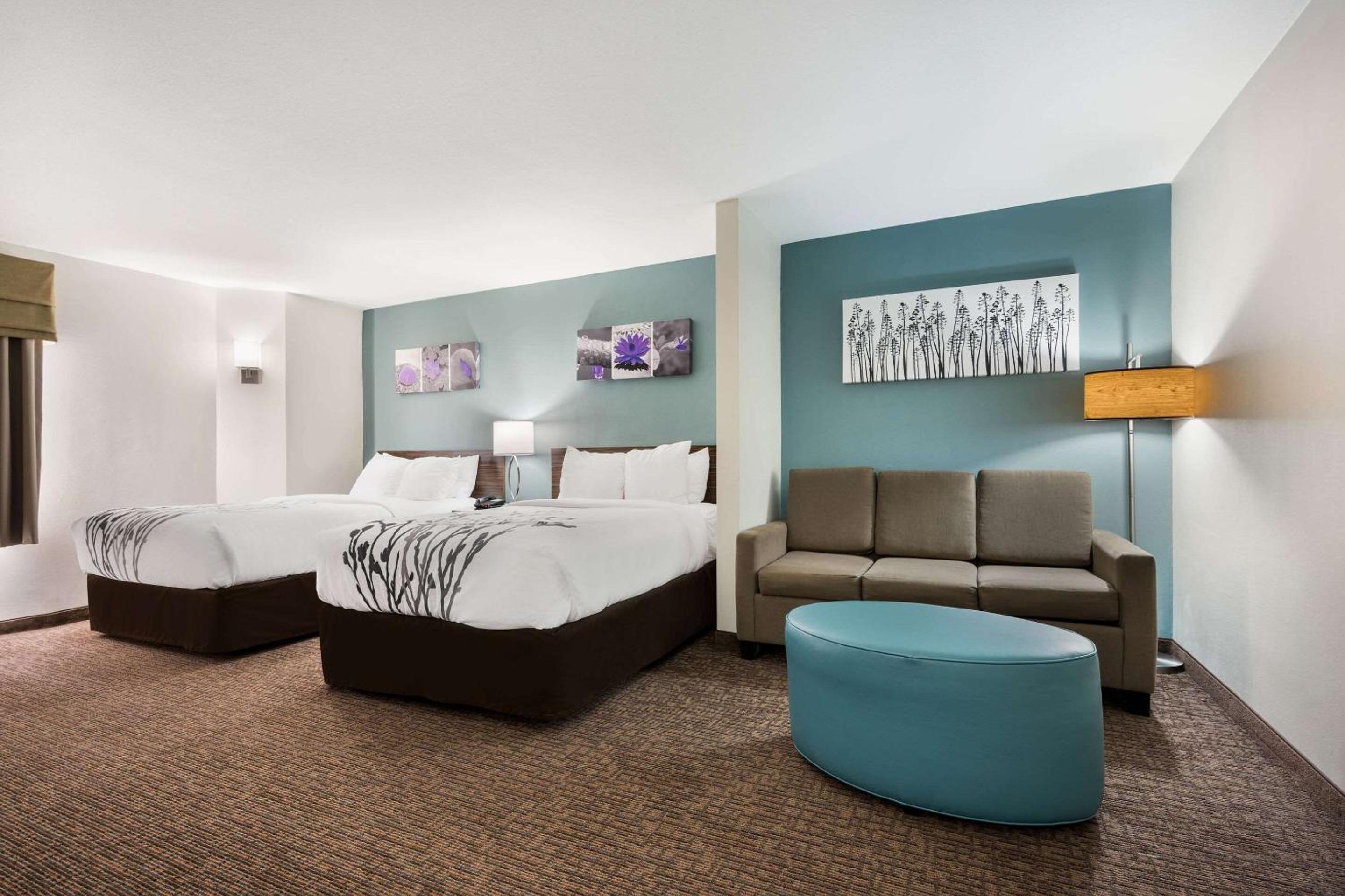Cullman Vacations - Sleep Inn  Suites Cullman I-65 exit 310 - Property Image 3