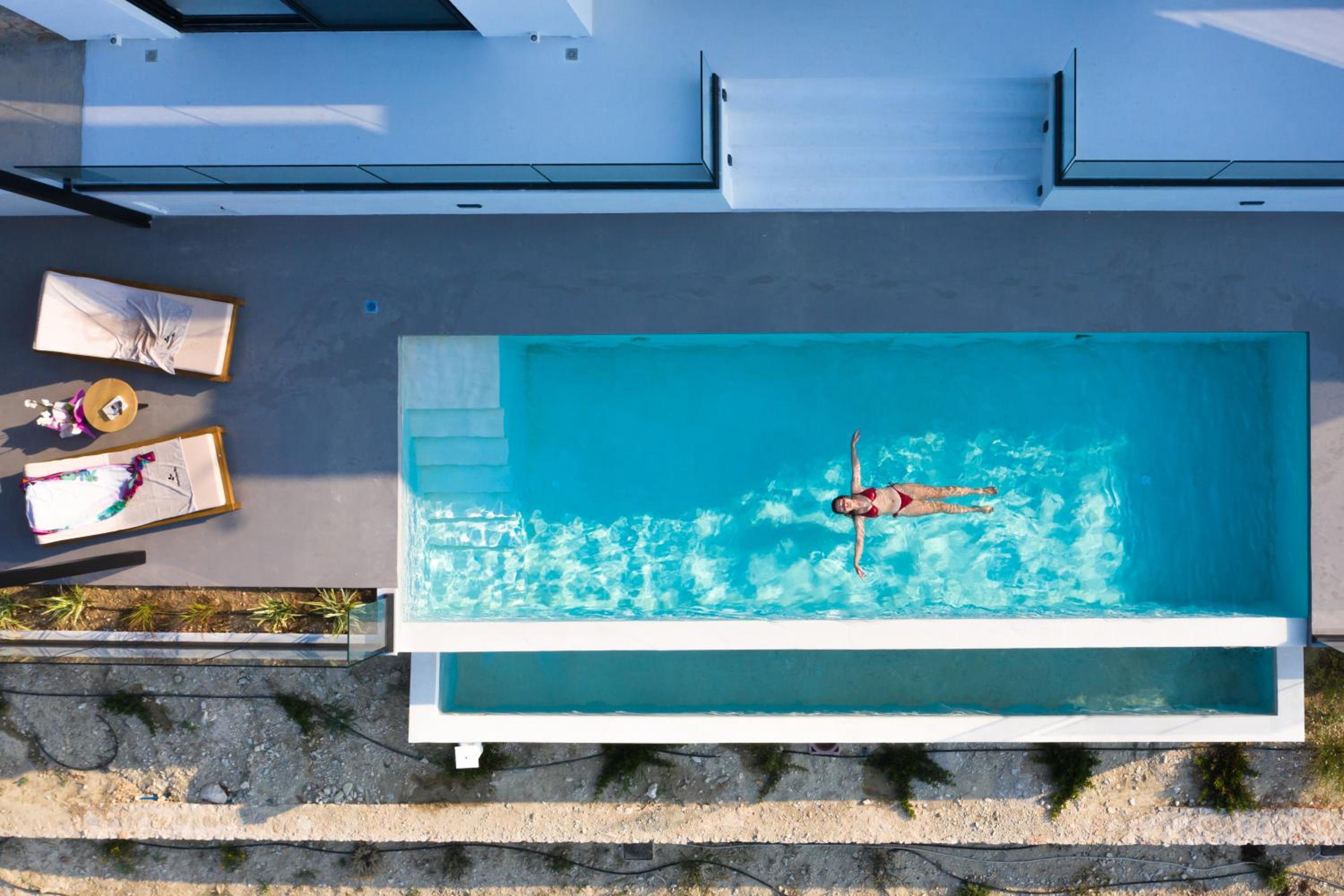 Mandevilla Hillside Luxury Villas view 5