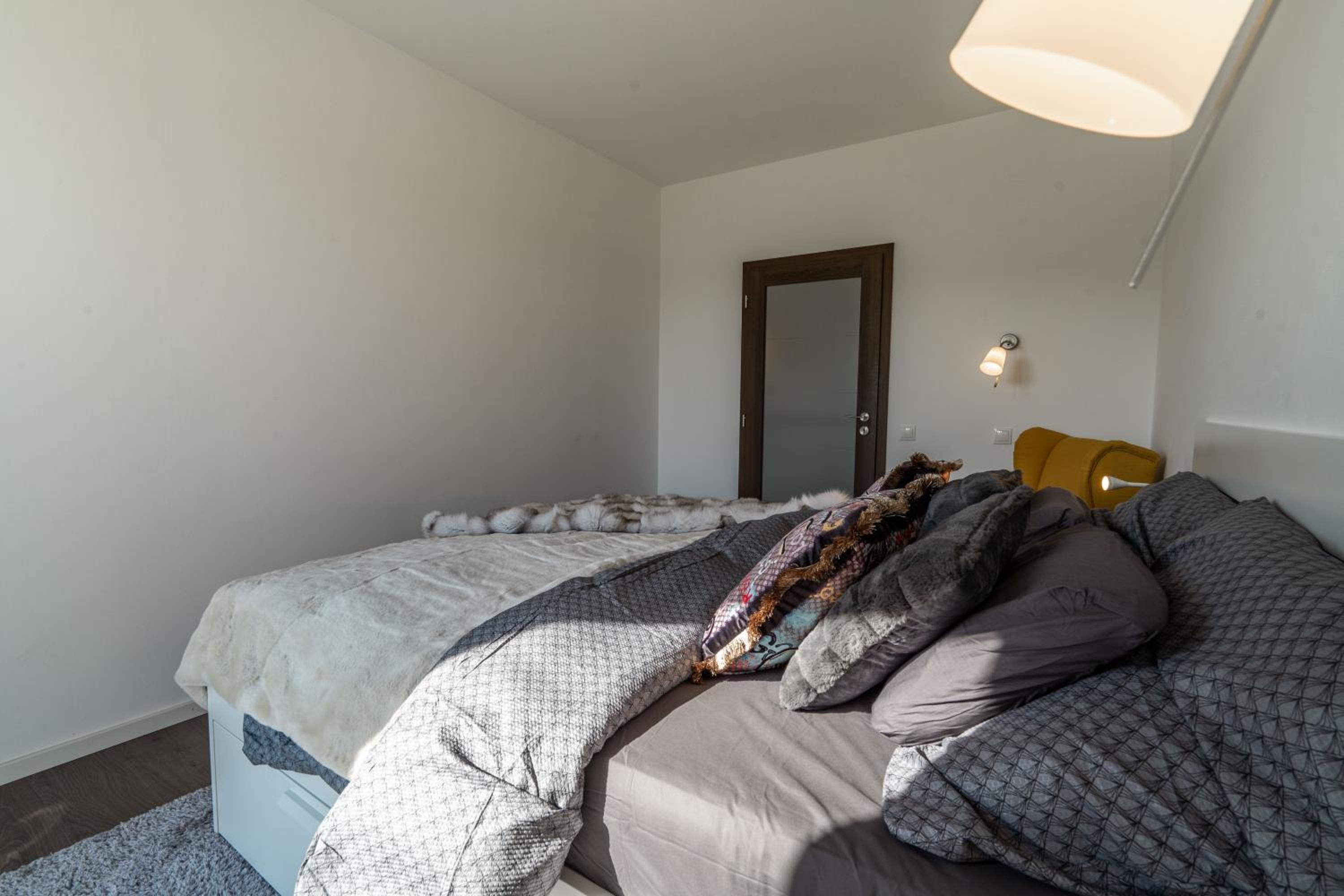 Cozy terraced house with infra sauna and parking