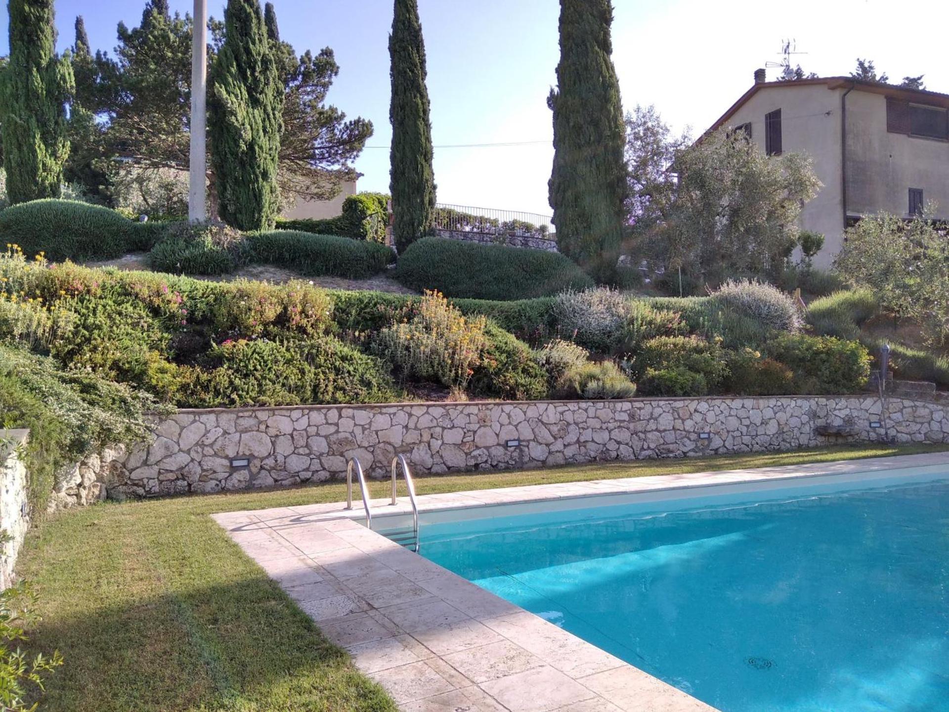 Photo 34