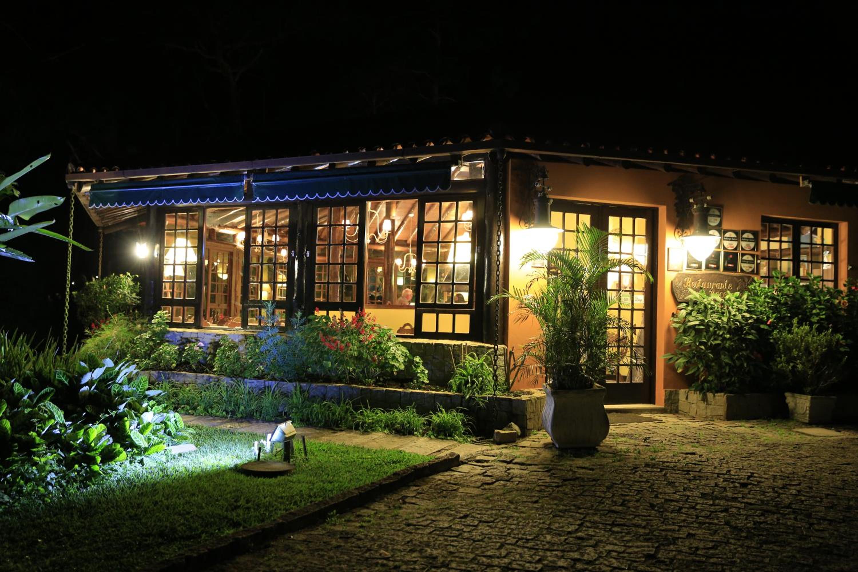Auberge Suisse Pousada