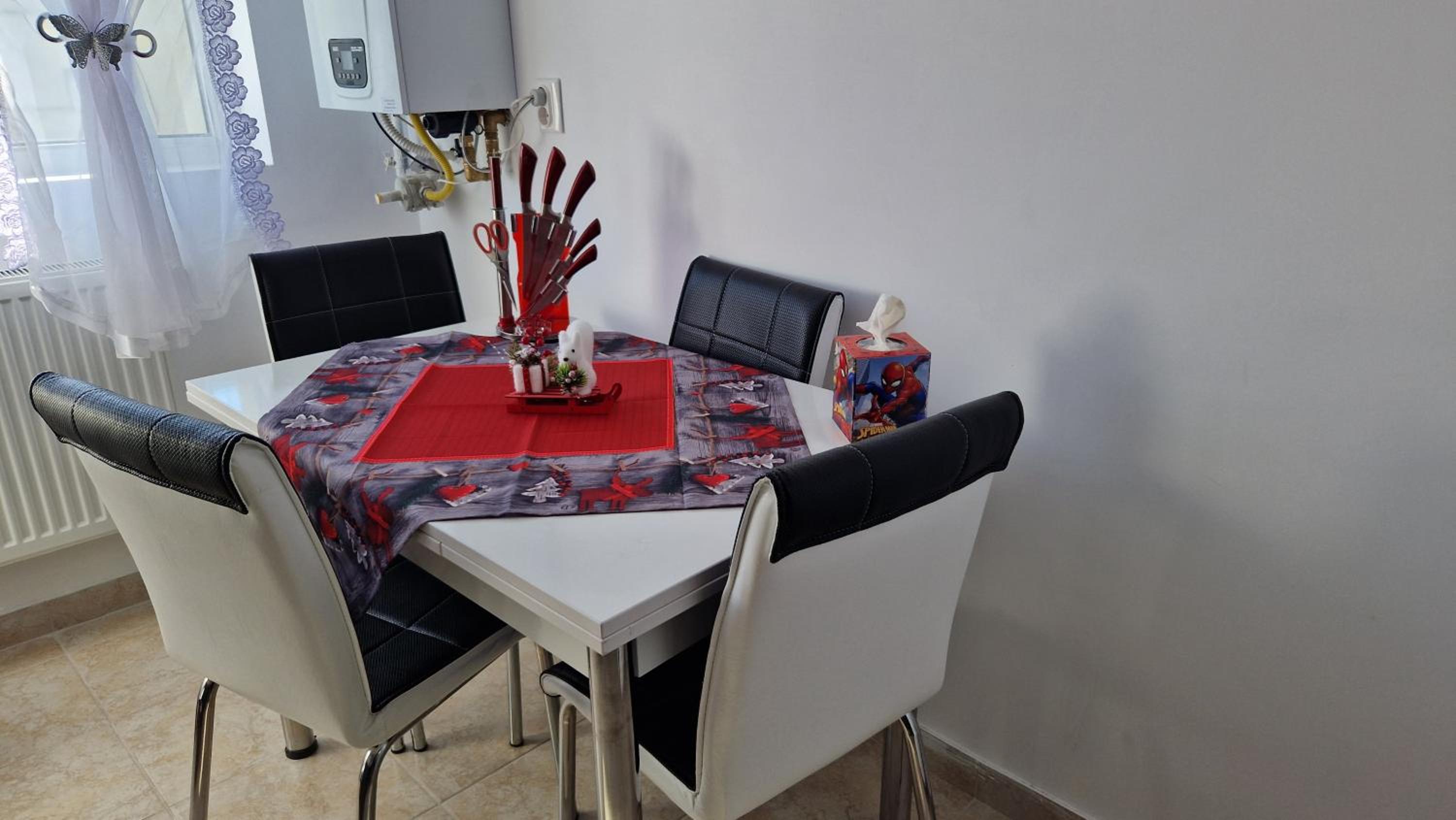 Best Apart Gării Near Train Station, Self Check-in, Brasov