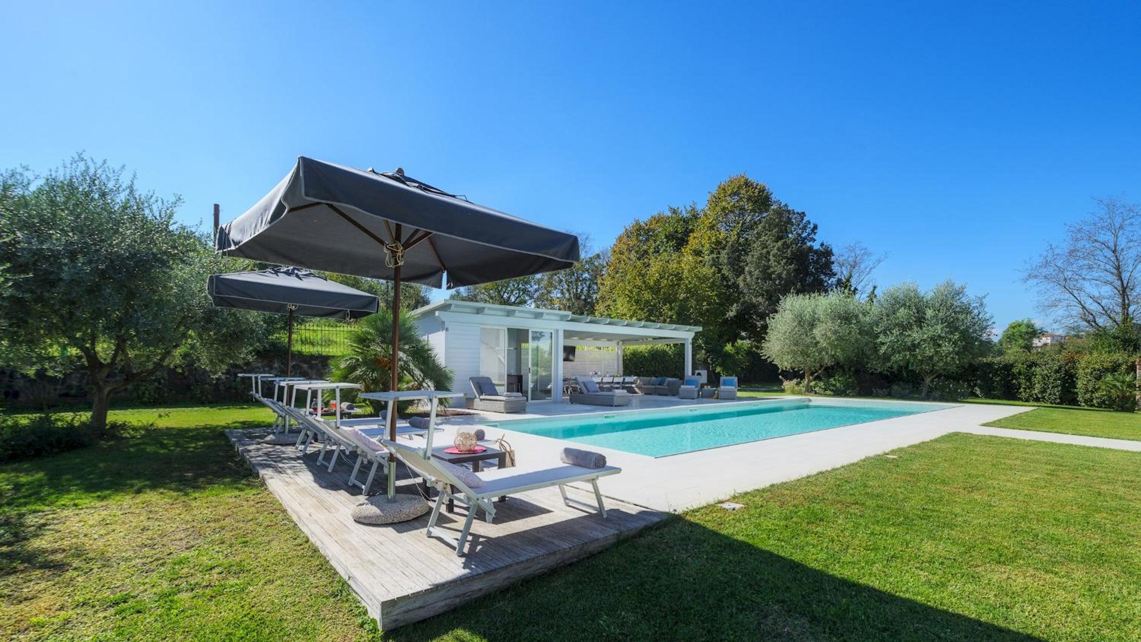 VILLA EDOARDO 9, Emma Villas view 2
