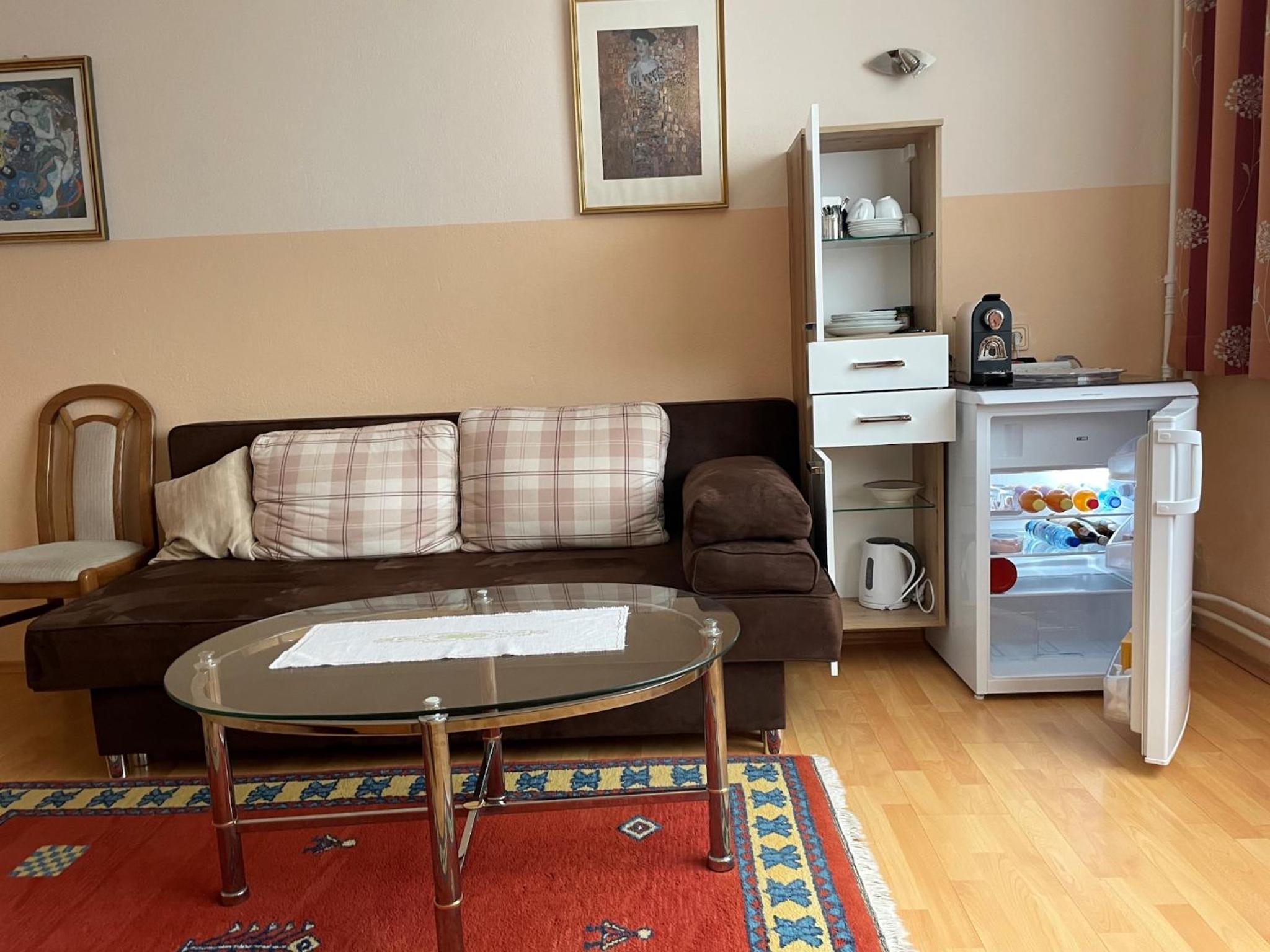 Gertis Blumenhof Privatzimmer, Ferienwohnung