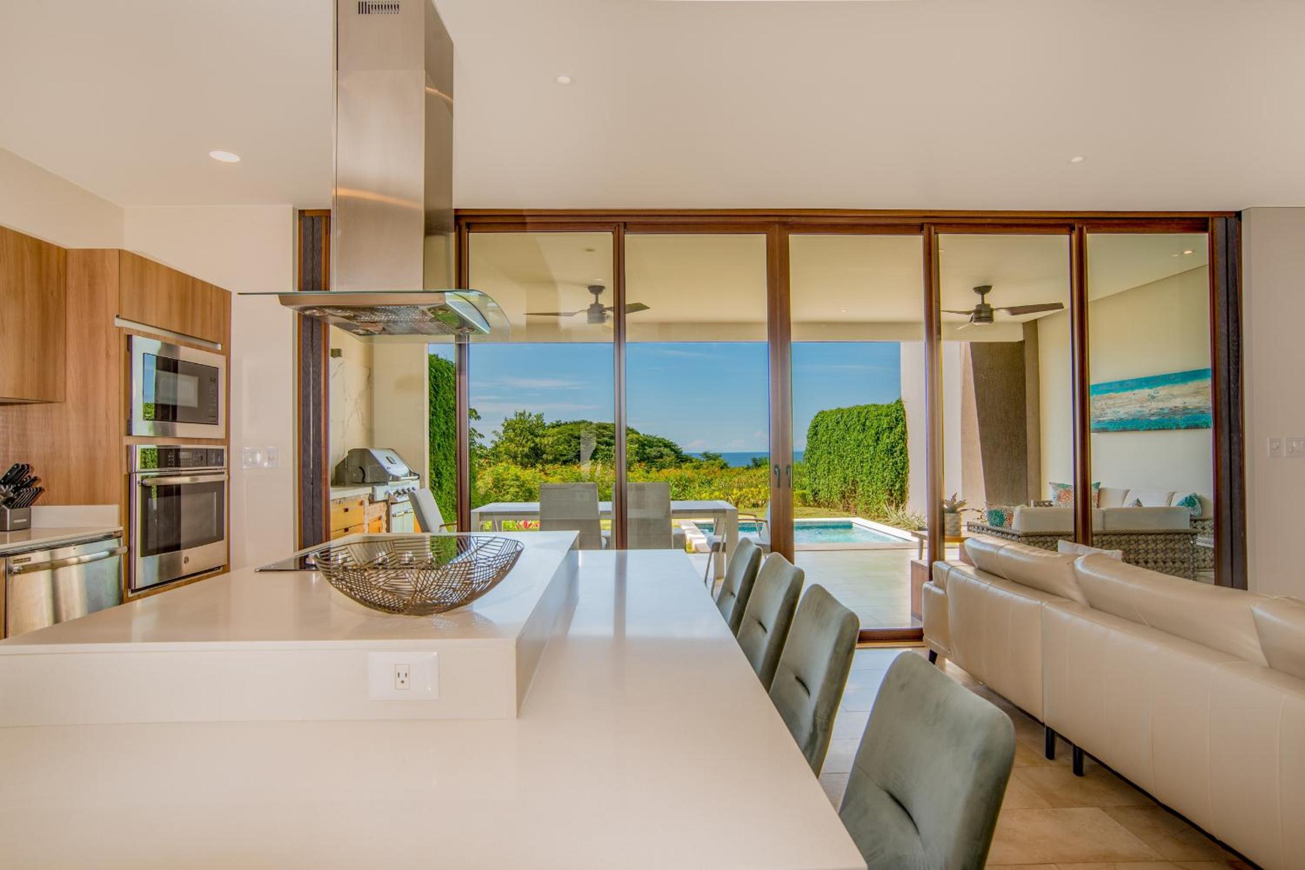 Private Pool Townhouse with Partial Ocean View - Aromo - Reserva Conchal